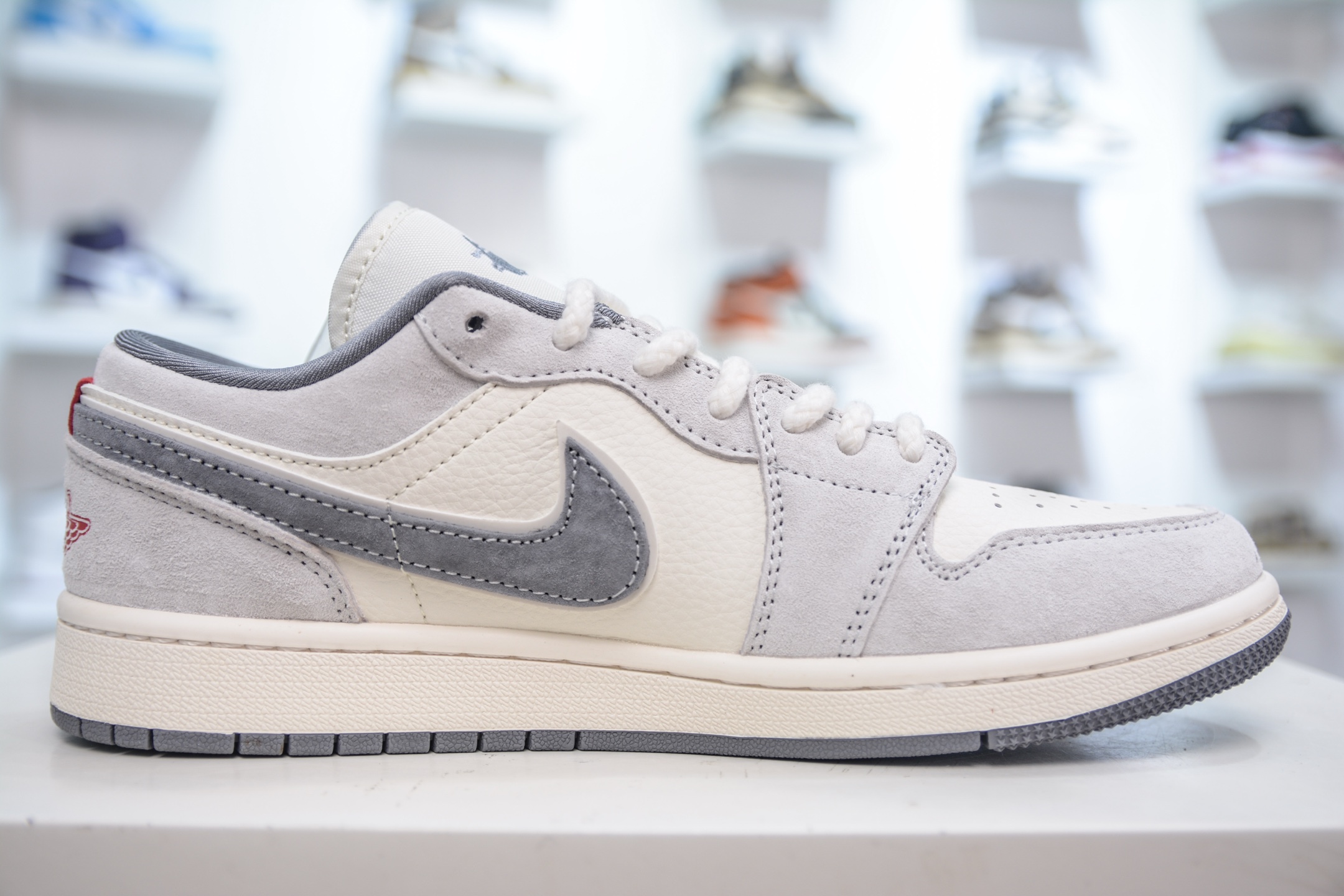 Air Jordan 1 Retro Low Stussy Supreme Collab - Cream/Grey, Sizes 36-45 3 i1750859520963 203 0 2