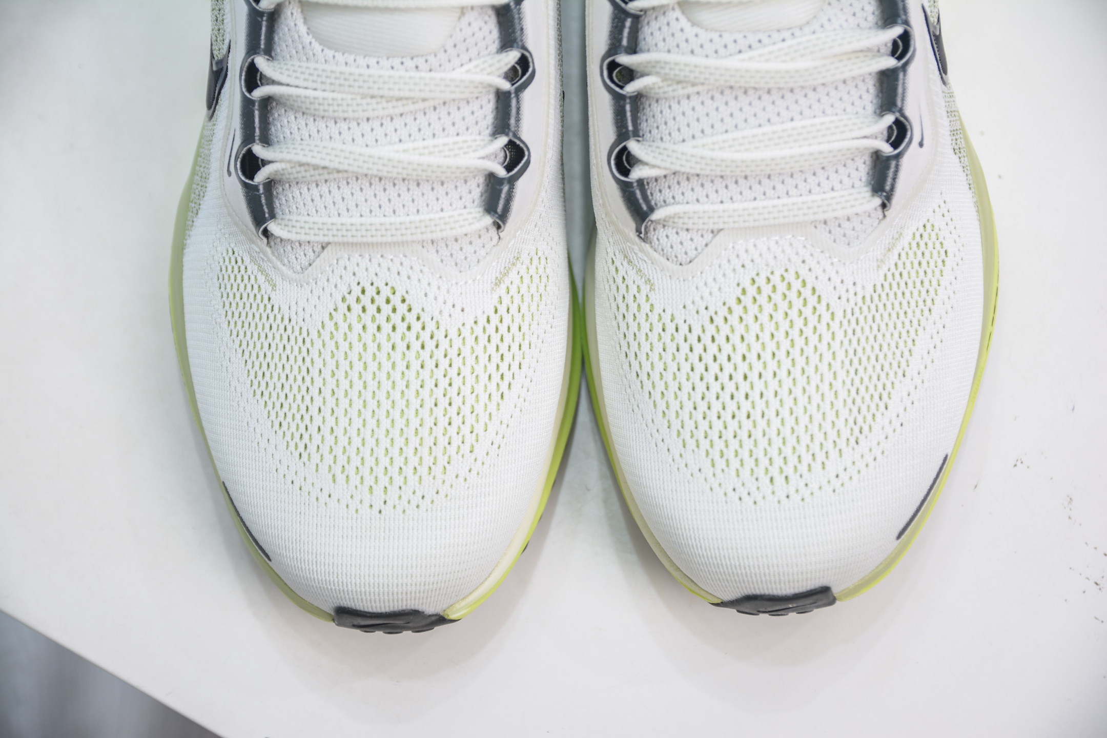 Nike Zoom Pegasus 41 Marathon Running Shoes - Breathable, Cushioned, and Fast 10 i1750859798490 1023 0 8