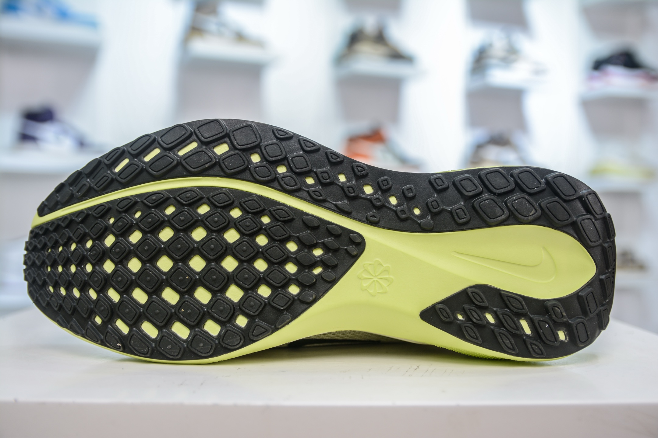 Nike Zoom Pegasus 41 Marathon Running Shoes - Breathable, Cushioned, and Fast 6 i1750859800105 8219 0 4