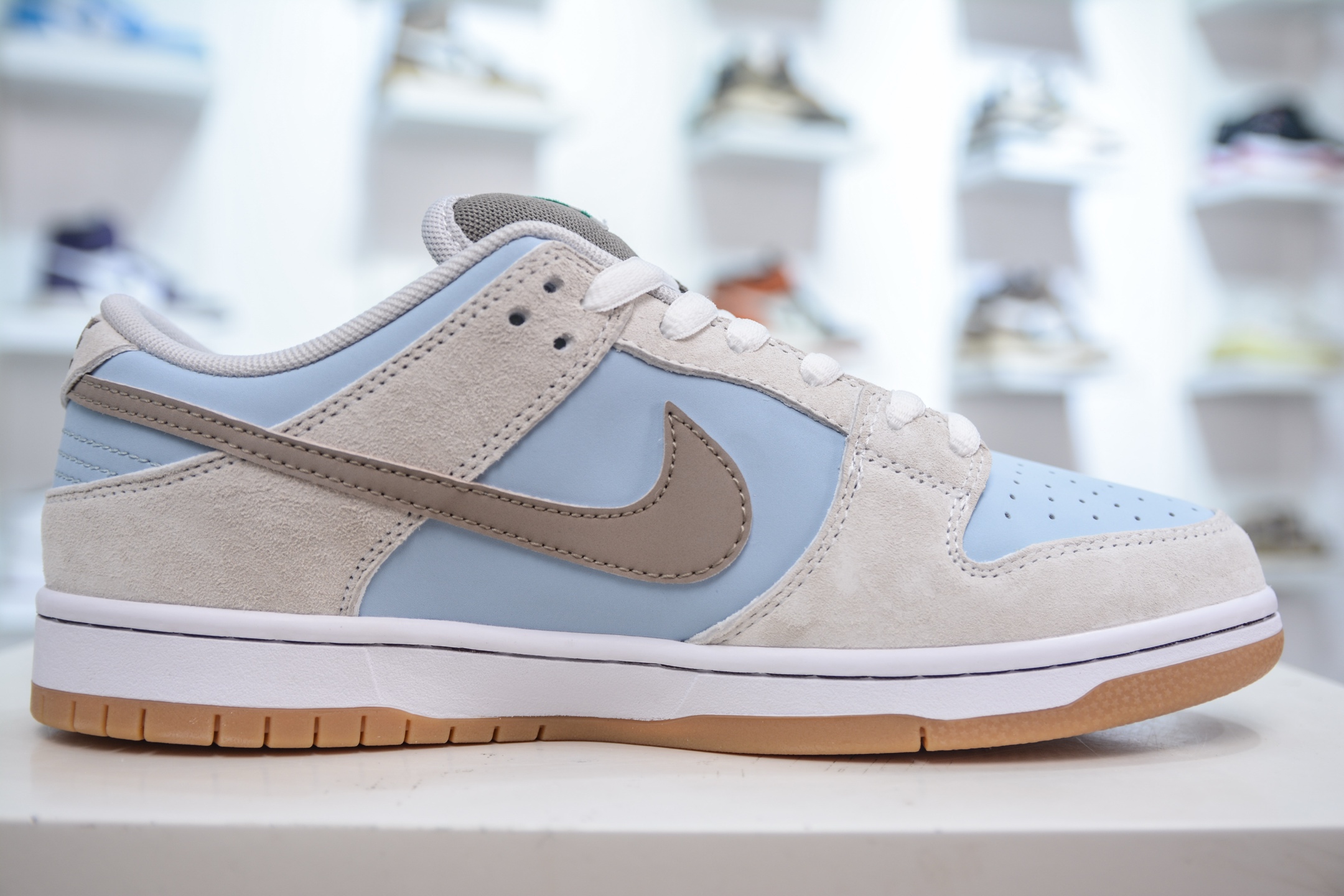 Nike SB Dunk Low 'Coffee Boy' Light Blue Mocha Sneakers - HF3704 001 4 i1750860247582 6050 0 2