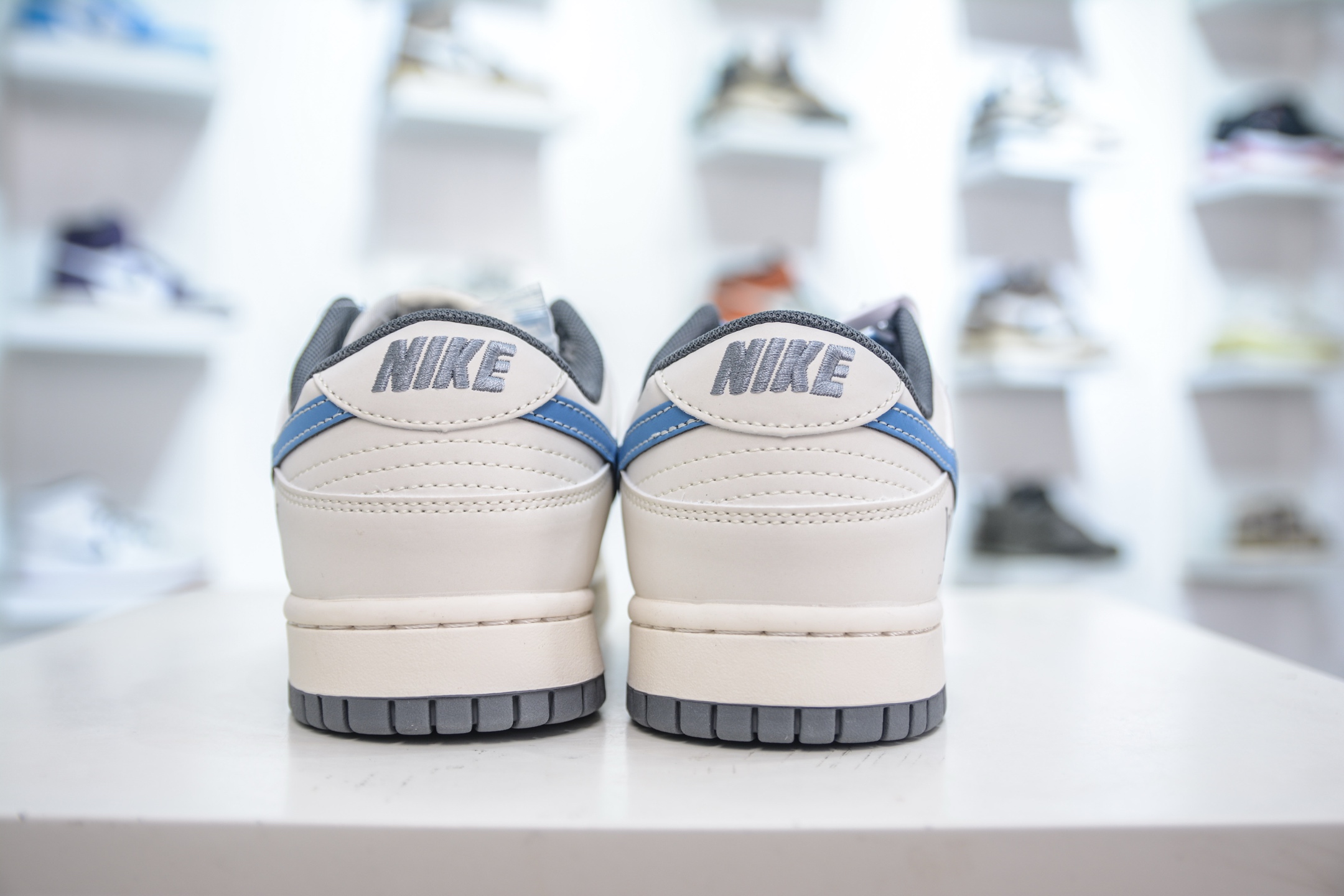 Nike SB Dunk Low x Louis Vuitton: Cream/Blue Designer Sneakers 3 i1750860576912 8297 0 1