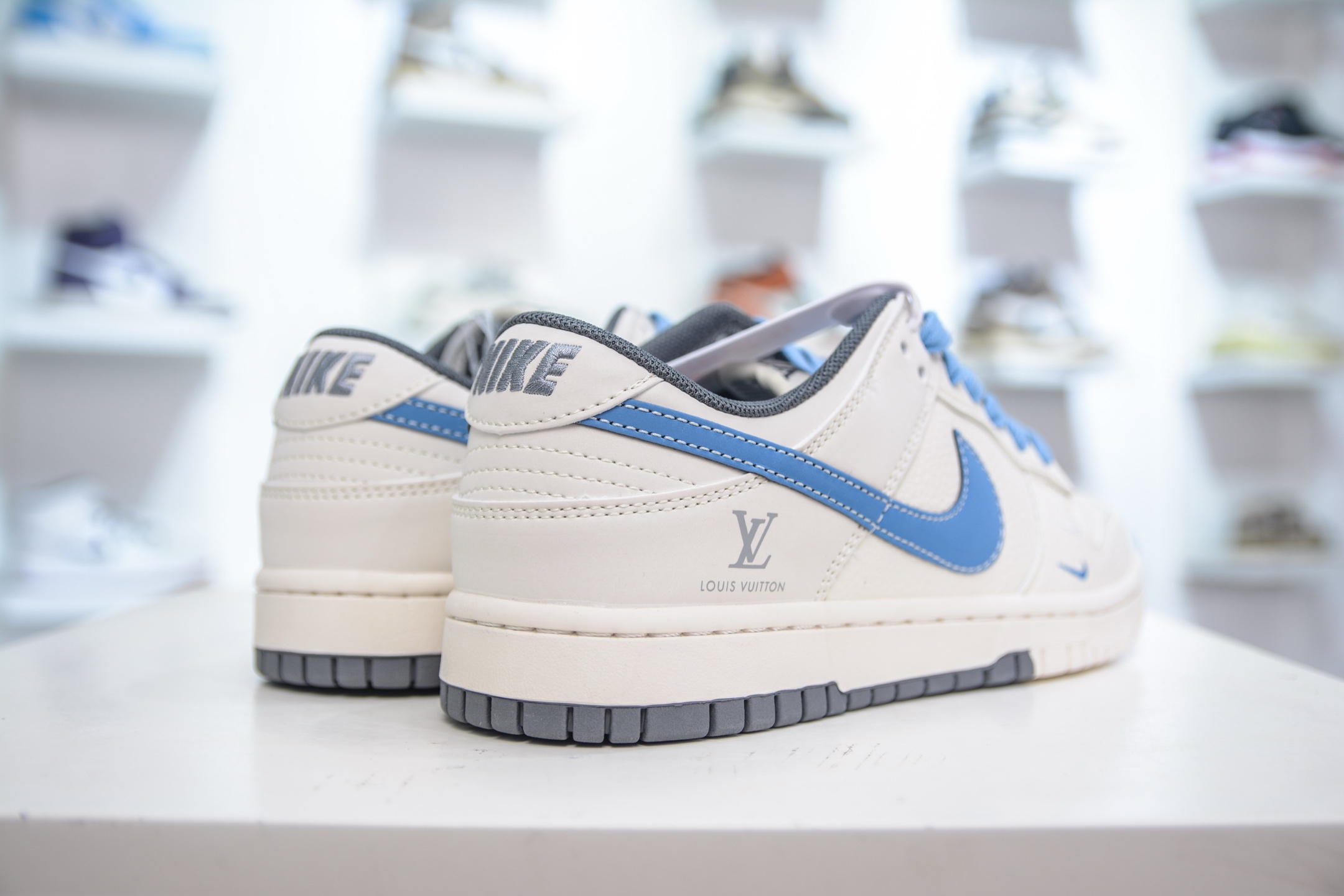 Nike SB Dunk Low x Louis Vuitton: Cream/Blue Designer Sneakers 7 i1750860578146 8321 0 5
