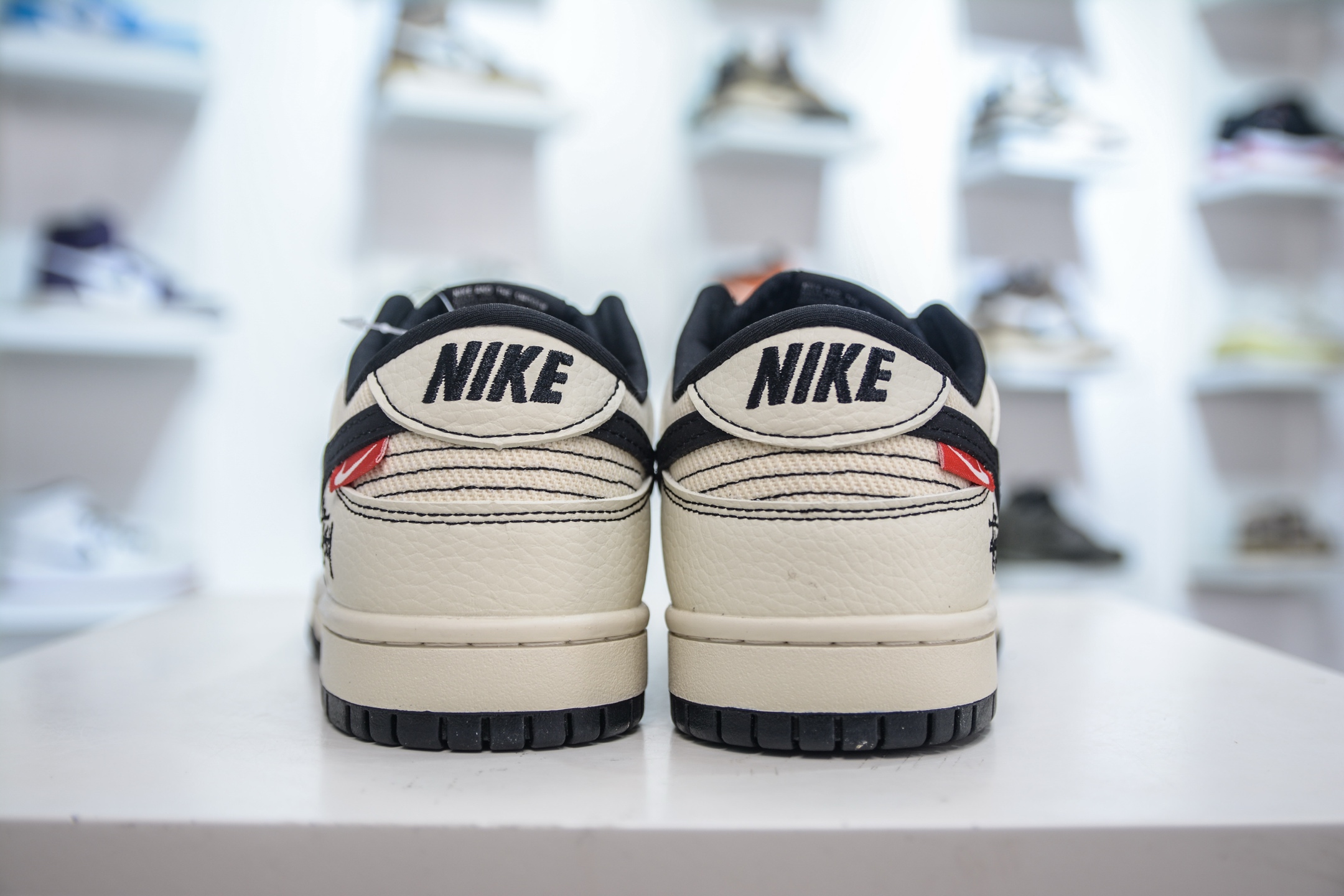 280 Nike SB Dunk Low x Stussy 斯图西联名-黑白织布 SC9207-425-Chinese UA Cheap High Quatity Brand Clothes Bags handbags Sneakers wholesale wholesaler seller from China Factory suppliers Fashion Clothing Shoes best Quality Beautiful Price 280 Nike SB Dunk Low x Stussy 斯图西联名-黑白织布 SC9207-425