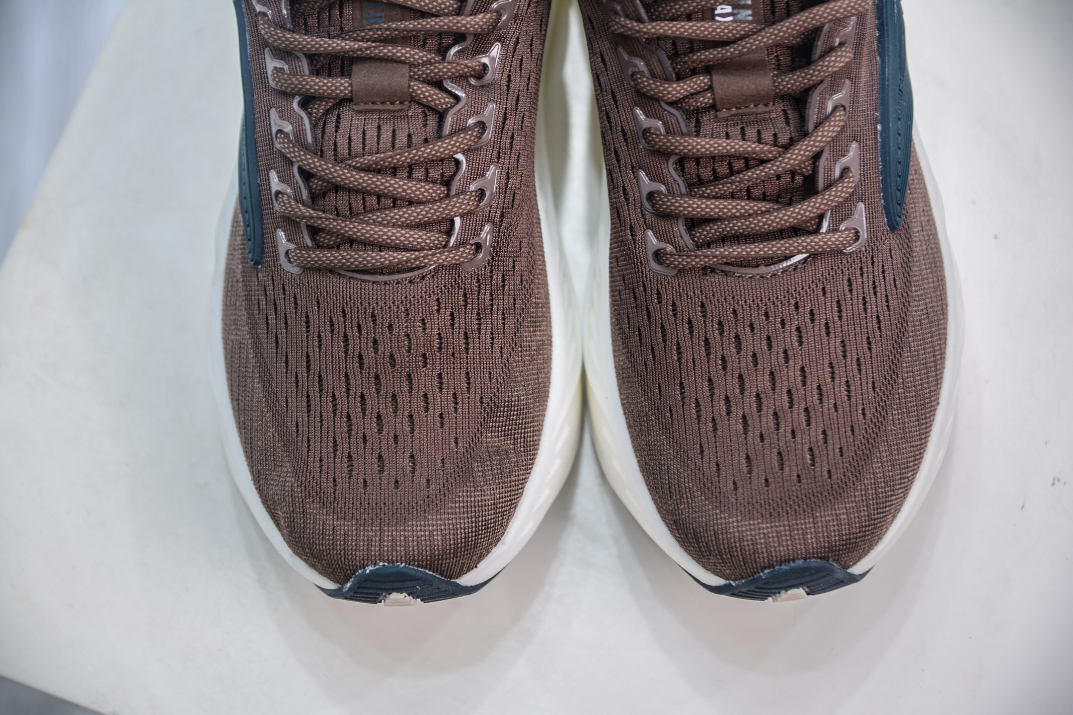 180 Brooks布鲁克斯 Glycerin max 舒适简约防滑耐磨低帮跑步鞋 110447D284-Chinese UA Cheap High Quatity Brand Clothes Bags handbags Sneakers wholesale wholesaler seller from China Factory suppliers Fashion Clothing Shoes best Quality Beautiful Price 180 Brooks布鲁克斯 Glycerin max 舒适简约防滑耐磨低帮跑步鞋 110447D284