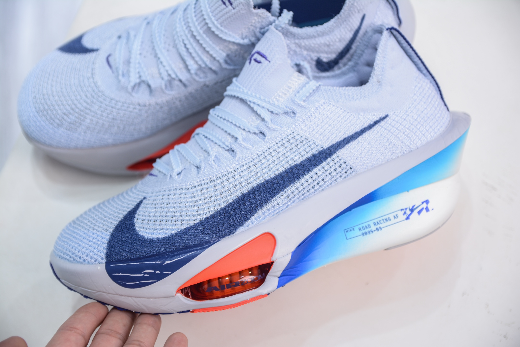 220 NK Air Zoom Alphafly 3 阿尔法飞行3代系列马拉松轻量竞速运动跑鞋 FD8311-001-Chinese UA Cheap High Quatity Brand Clothes Bags handbags Sneakers wholesale wholesaler seller from China Factory suppliers Fashion Clothing Shoes best Quality Beautiful Price 220 NK Air Zoom Alphafly 3 阿尔法飞行3代系列马拉松轻量竞速运动跑鞋 FD8311-001