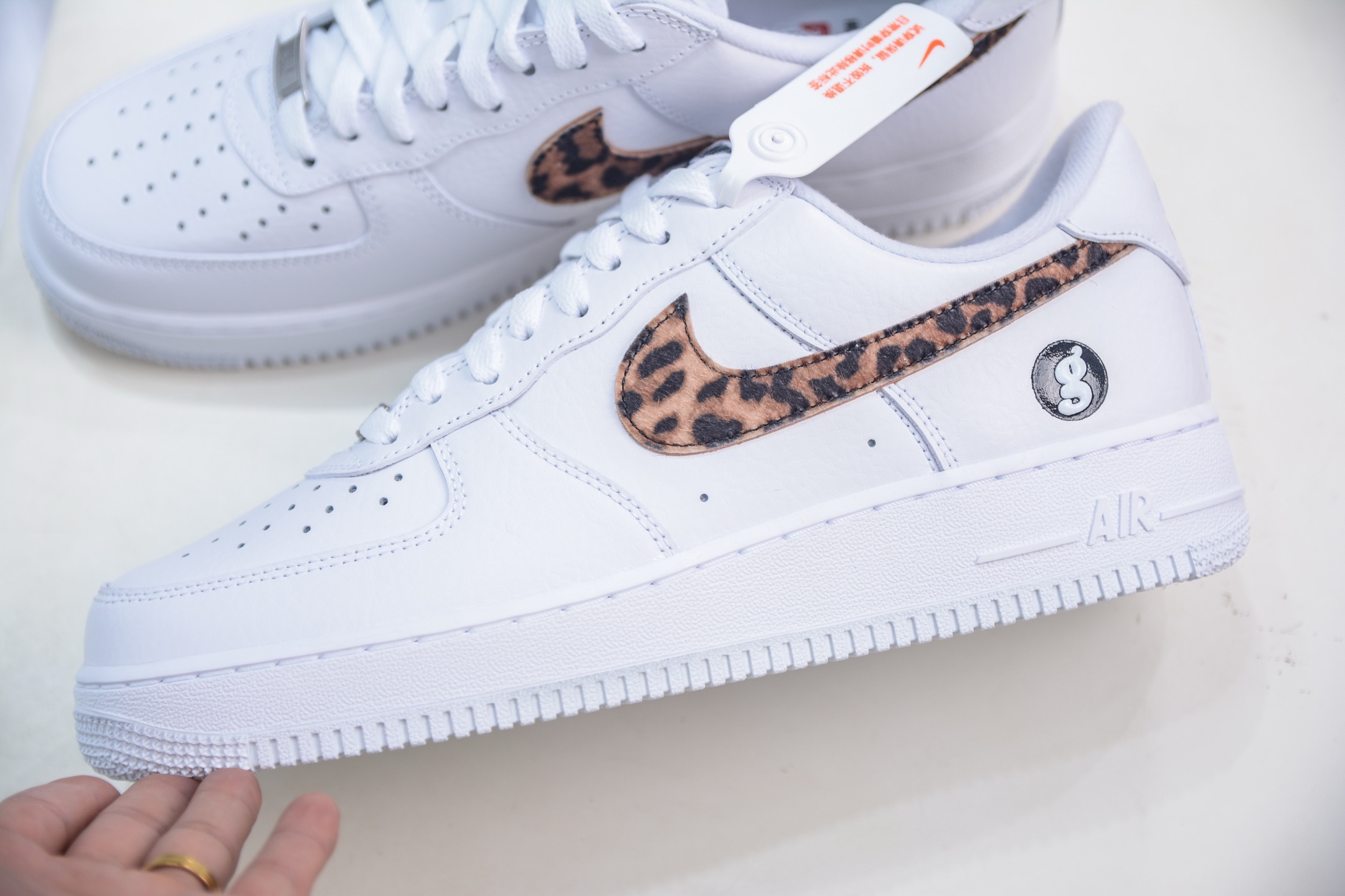 220 HY版纯原 Nike Air Force 1 Low 07 x superme 豹纹白 IM3483-100-Chinese UA Cheap High Quatity Brand Clothes Bags handbags Sneakers wholesale wholesaler seller from China Factory suppliers Fashion Clothing Shoes best Quality Beautiful Price 220 HY版纯原 Nike Air Force 1 Low 07 x superme 豹纹白 IM3483-100