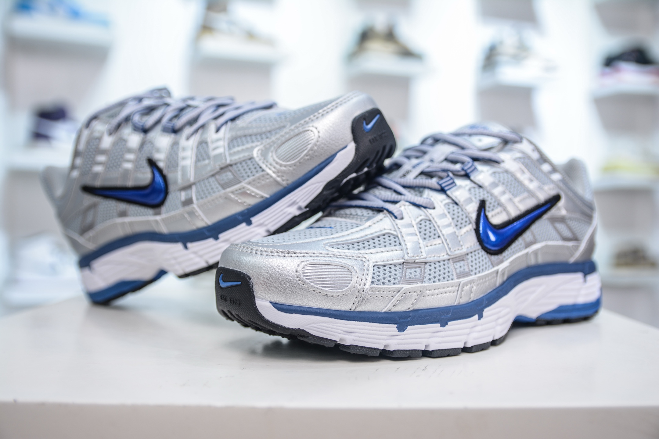 180 X版纯原 NK P-6000 系列低帮复古老爹风休闲运动舒适慢跑鞋 BV1021-001-Chinese UA Cheap High Quatity Brand Clothes Bags handbags Sneakers wholesale wholesaler seller from China Factory suppliers Fashion Clothing Shoes best Quality Beautiful Price 180 X版纯原 NK P-6000 系列低帮复古老爹风休闲运动舒适慢跑鞋 BV1021-001