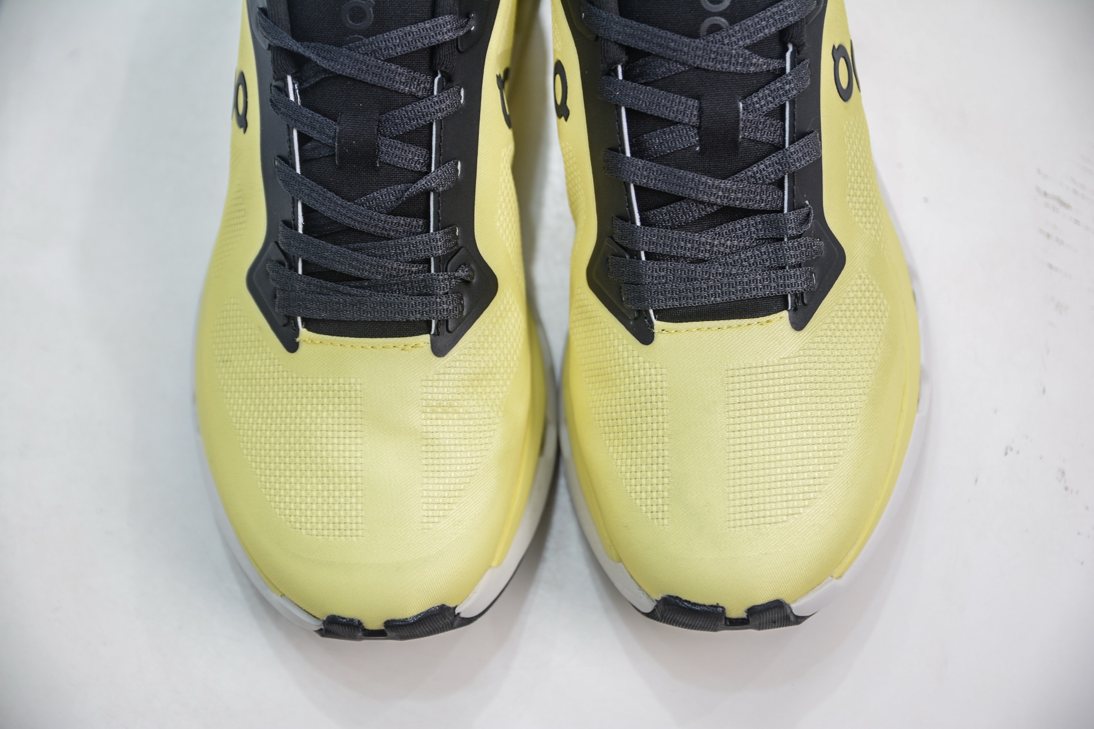 180 X版 KITH x On Cloudzone 昂跑舒适百搭防滑耐磨 低帮休闲跑步鞋 3MF10080137