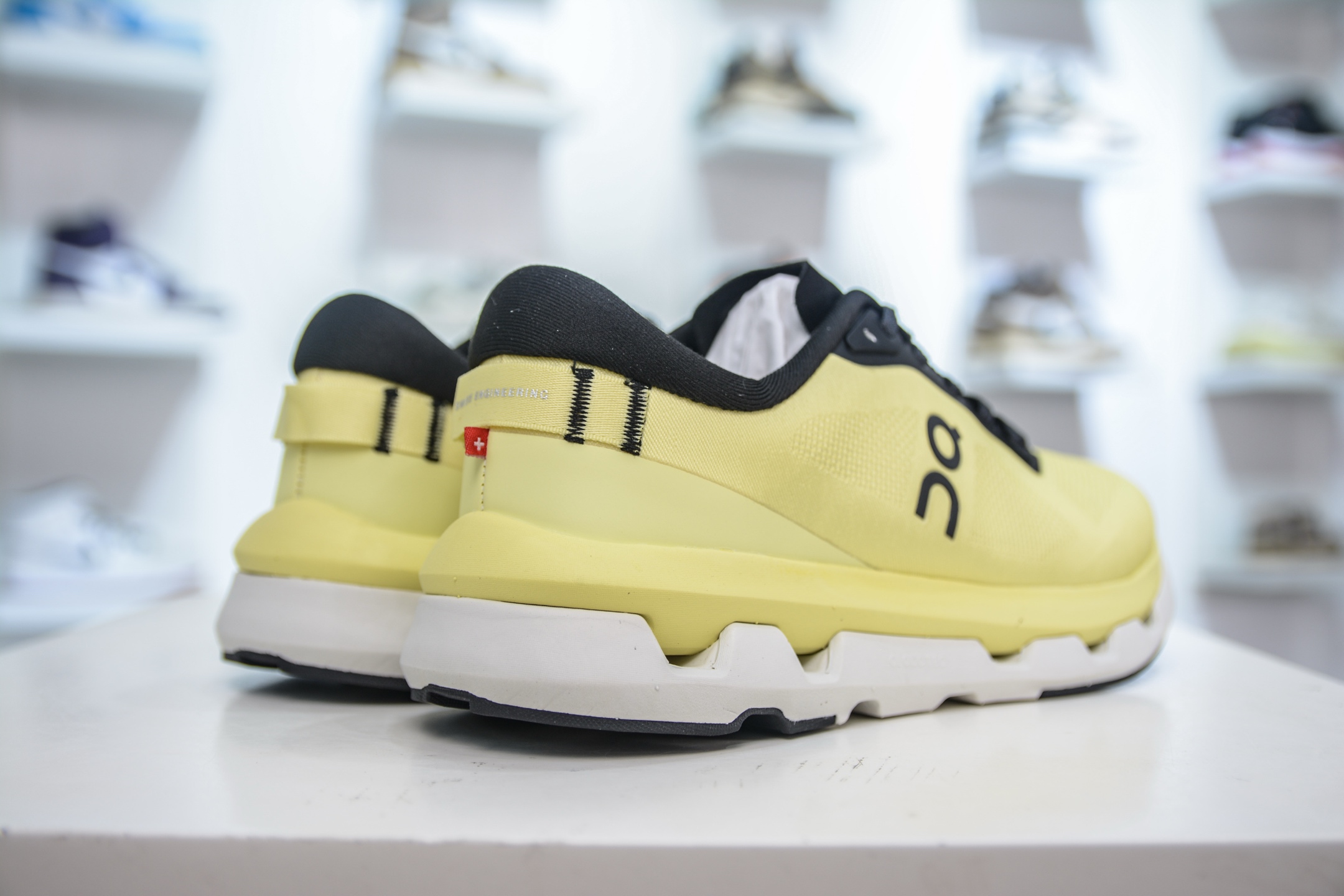 180 X版 KITH x On Cloudzone 昂跑舒适百搭防滑耐磨 低帮休闲跑步鞋 3MF10080137