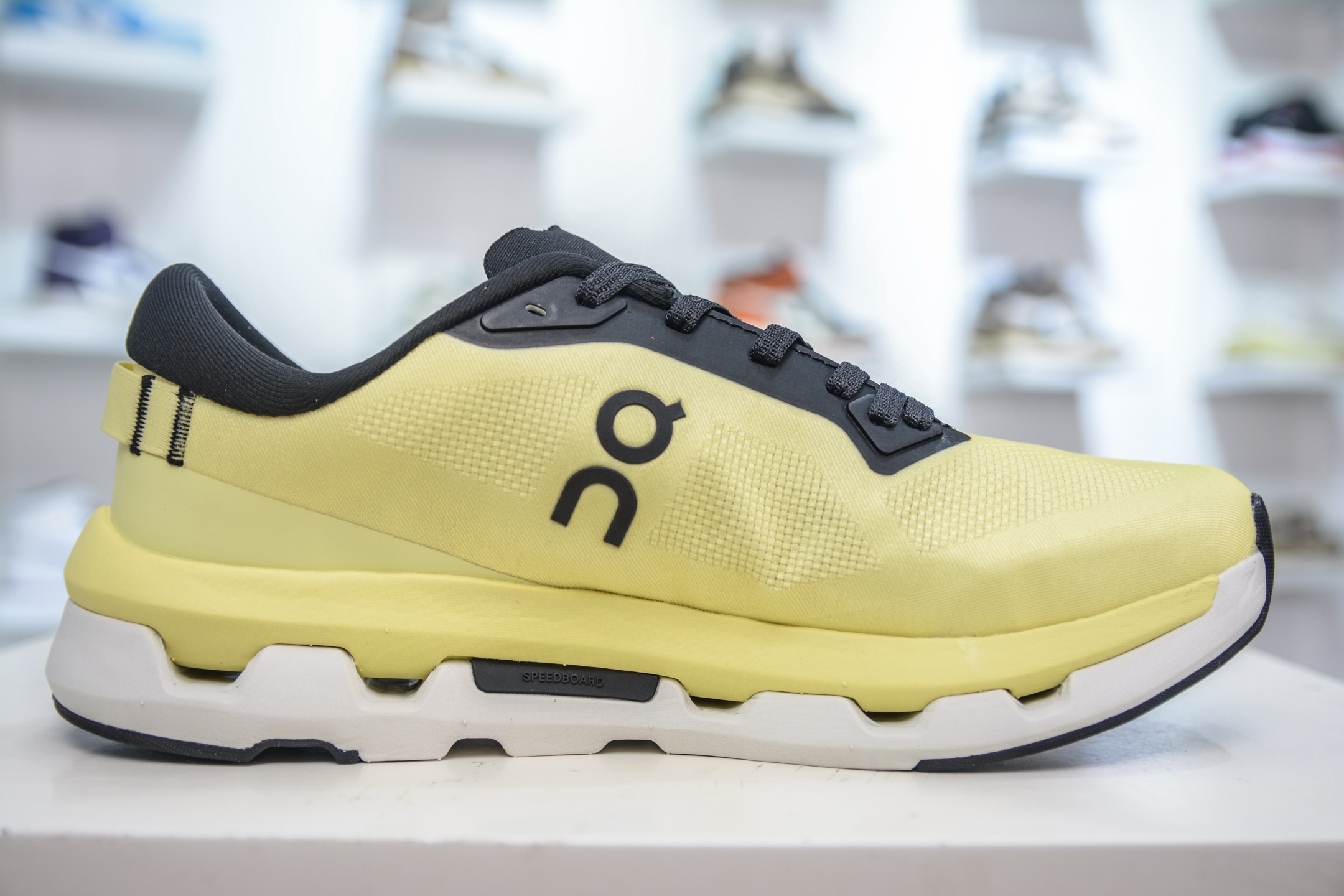 180 X版 KITH x On Cloudzone 昂跑舒适百搭防滑耐磨 低帮休闲跑步鞋 3MF10080137