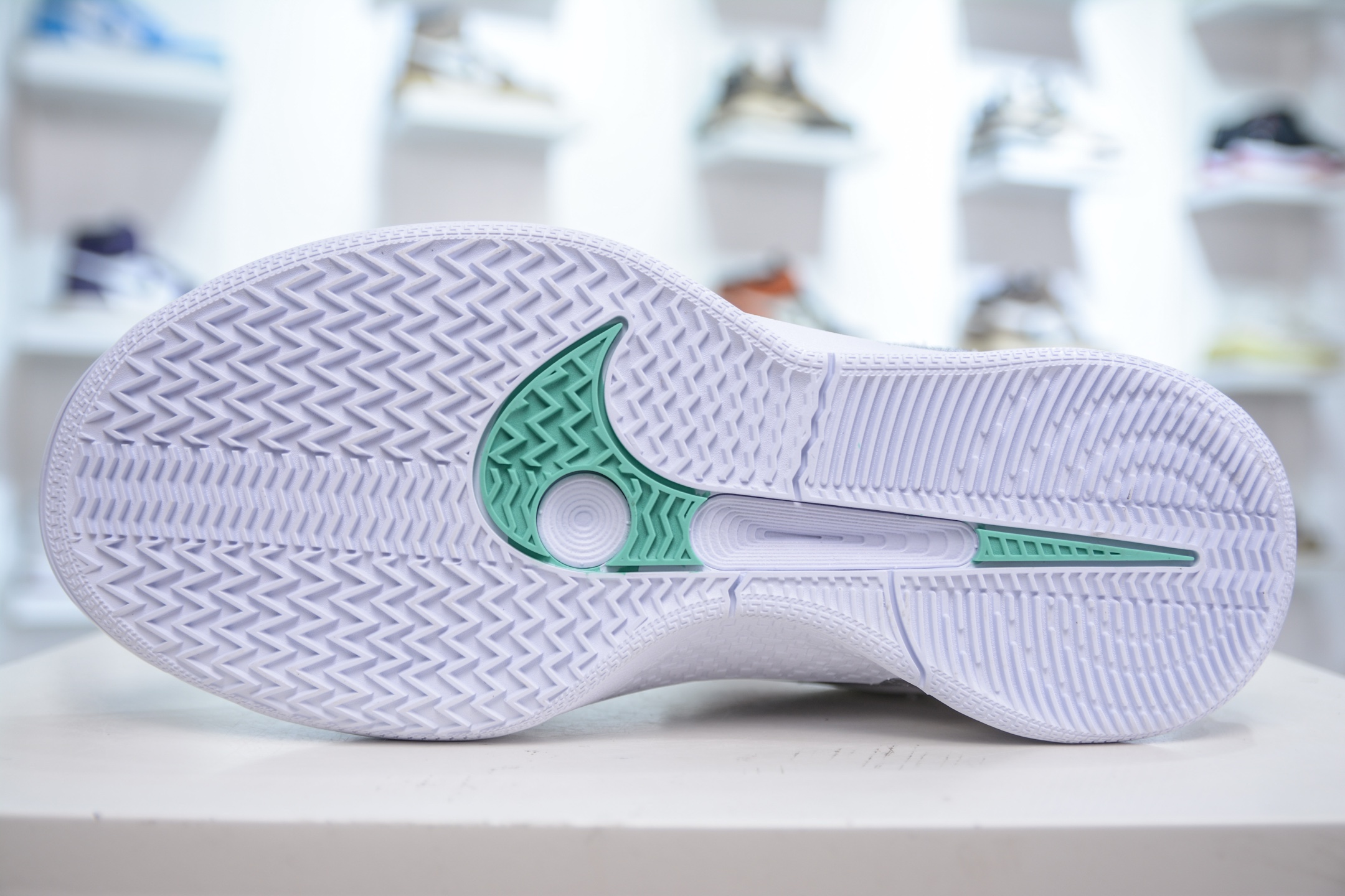 290 灭世版纯原 NK Sabrina 2 萨布丽娜二代签名减震防滑低帮篮球鞋 白银 FZ1517-101-Chinese UA Cheap High Quatity Brand Clothes Bags handbags Sneakers wholesale wholesaler seller from China Factory suppliers Fashion Clothing Shoes best Quality Beautiful Price 290 灭世版纯原 NK Sabrina 2 萨布丽娜二代签名减震防滑低帮篮球鞋 白银 FZ1517-101