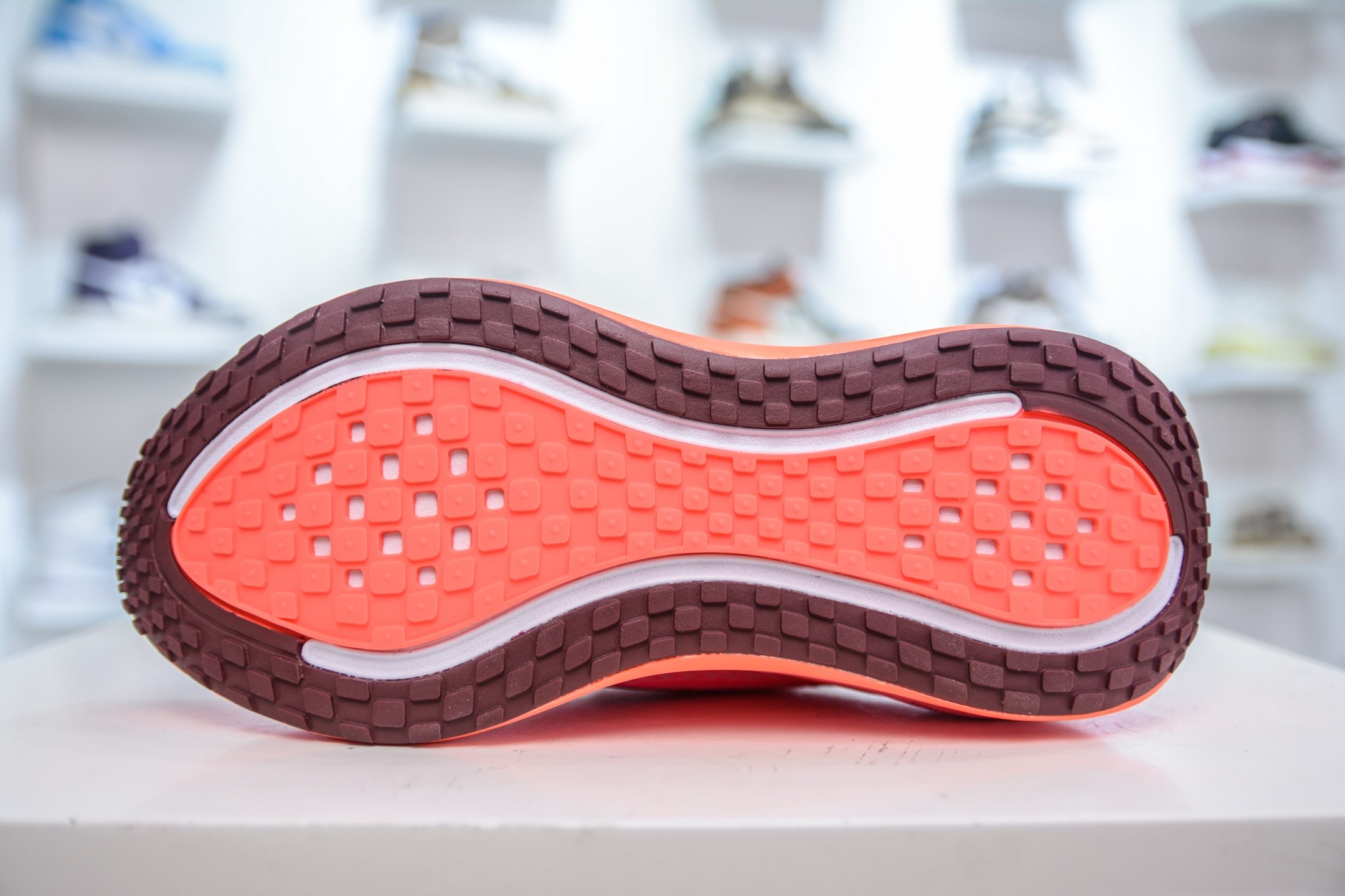 Nike Air Zoom Vomero PLUS Running Shoes - Pink - Size 36-40 - HV8154 604 5 i1751037850031 3585 0 4