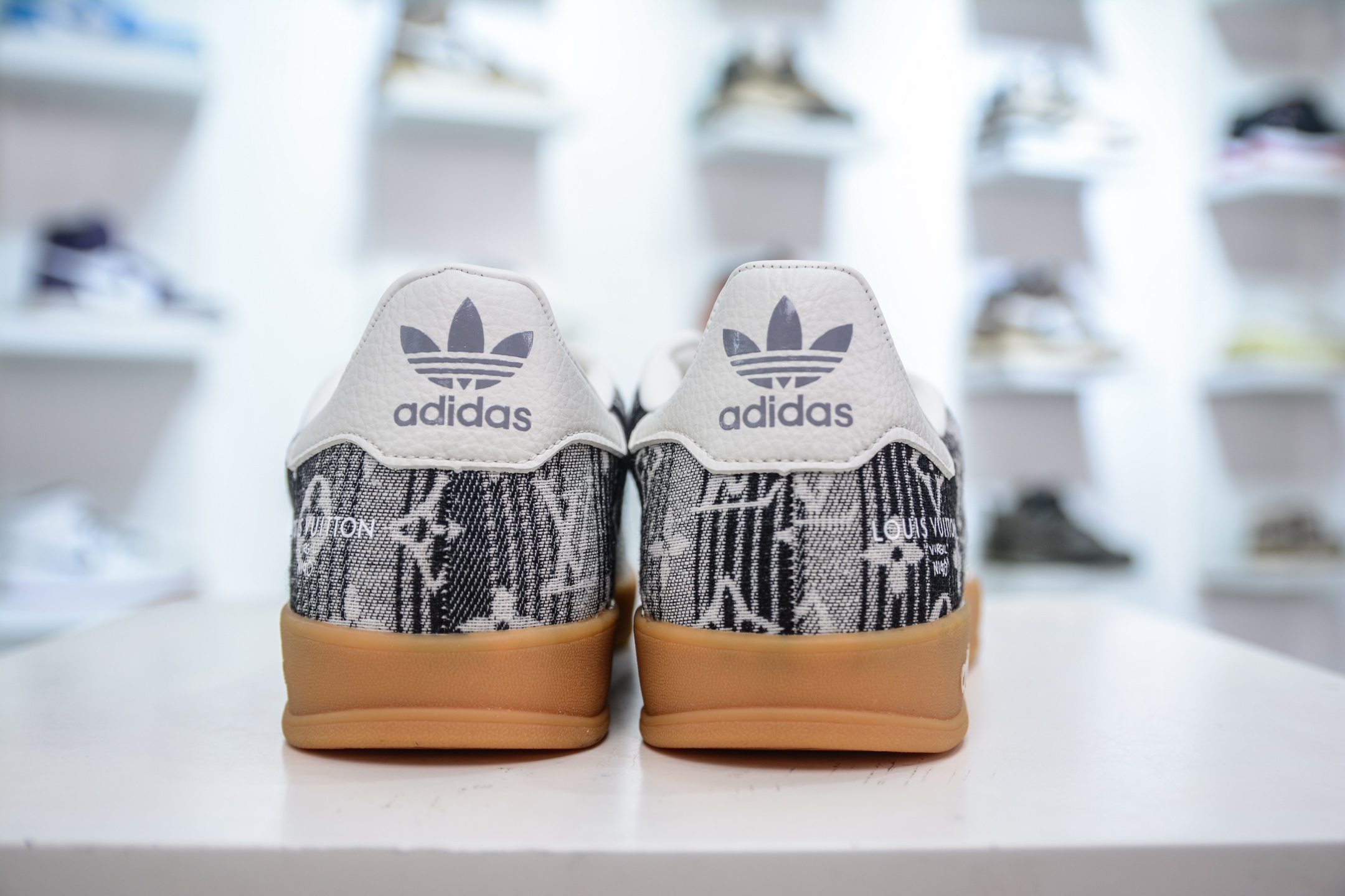 Adidas Samba OG x Louis Vuitton White Black Casual Sneakers 3 i1751037981703 3061 0 1