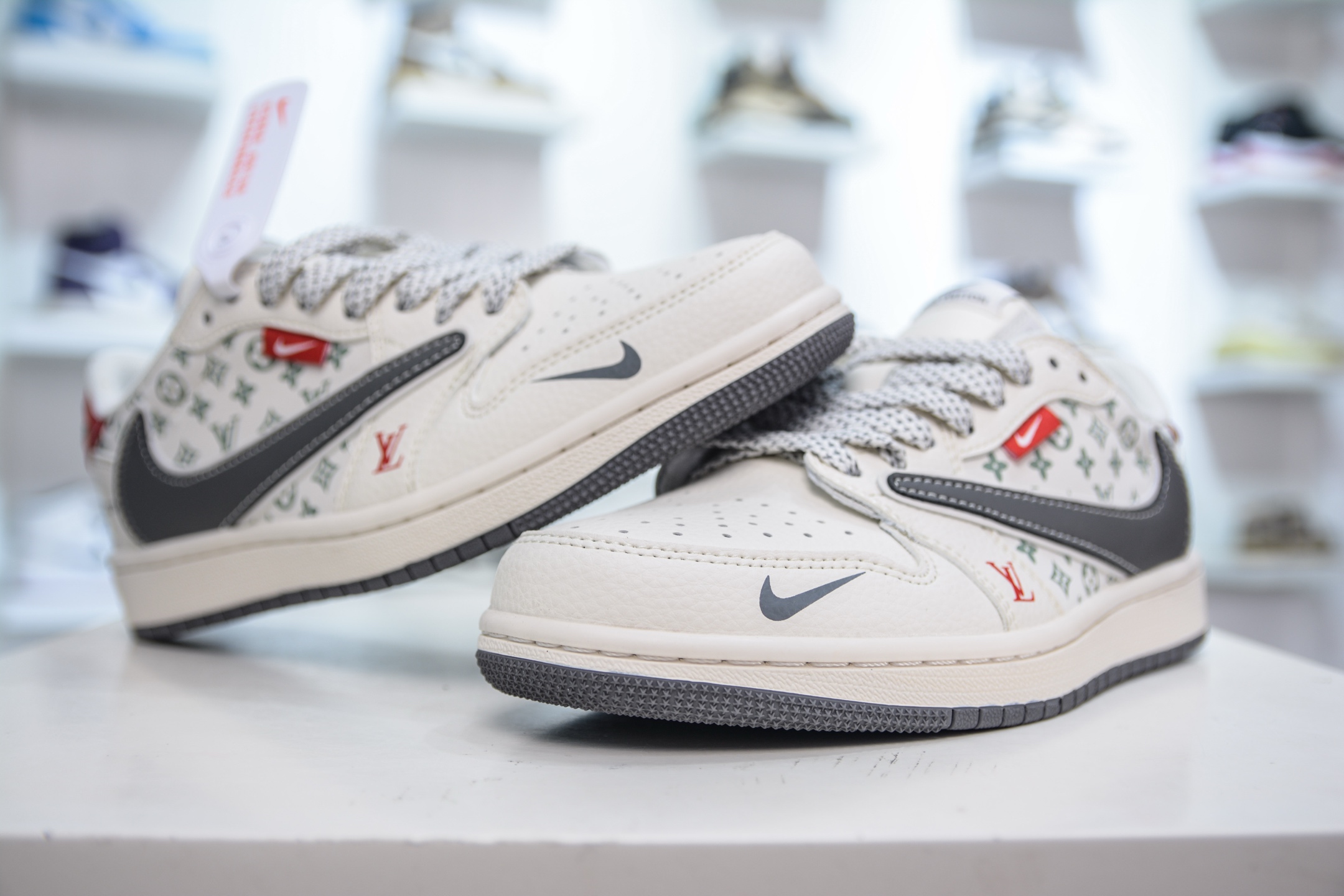 TS x Air Jordan x Louis Vuitton Air Jordan 1 Low - White Grey Red 4 i1751038159907 2994 0 3