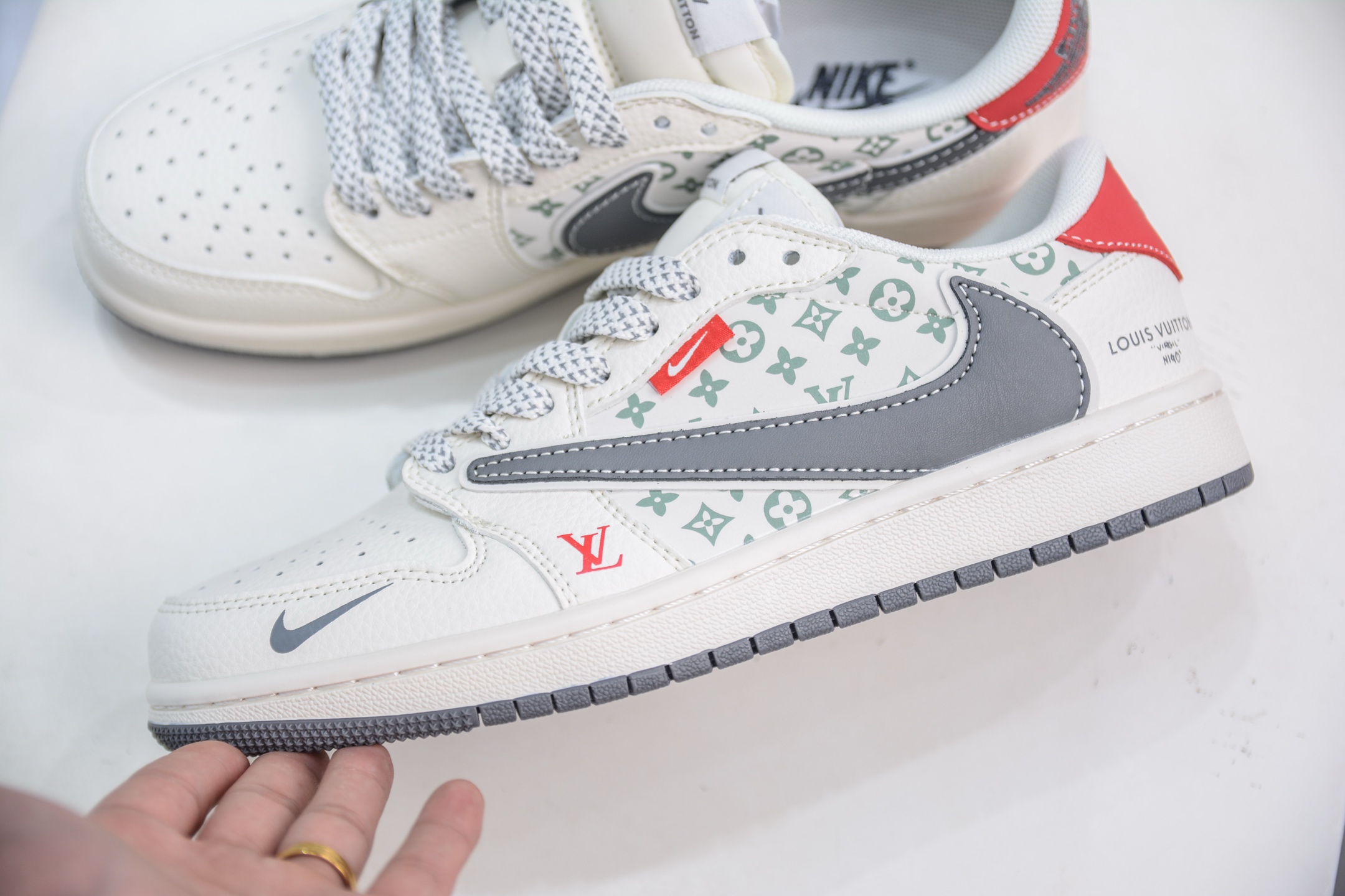 TS x Air Jordan x Louis Vuitton Air Jordan 1 Low - White Grey Red 7 i1751038159907 6288 0 6