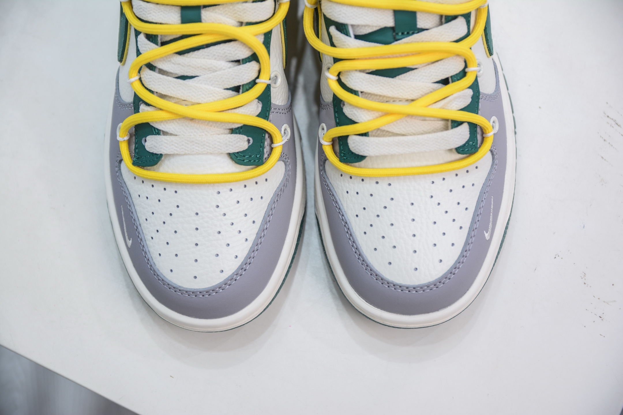 Nike SB Dunk Low x Stussy White Gray Green Yellow, Men's Sneakers 10 i1751038855044 4457 0 8