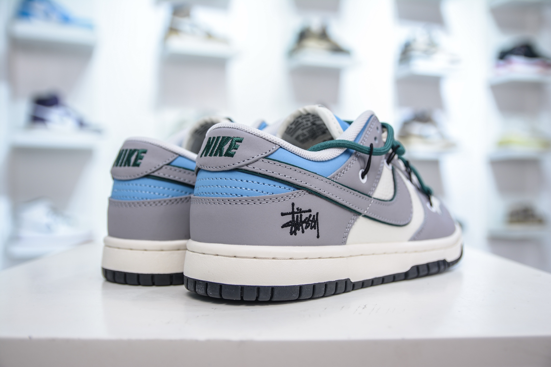 Nike SB Dunk Low x Stussy White Grey Blue: Premium Comfort and Style 7 i1751038907920 8177 0 5