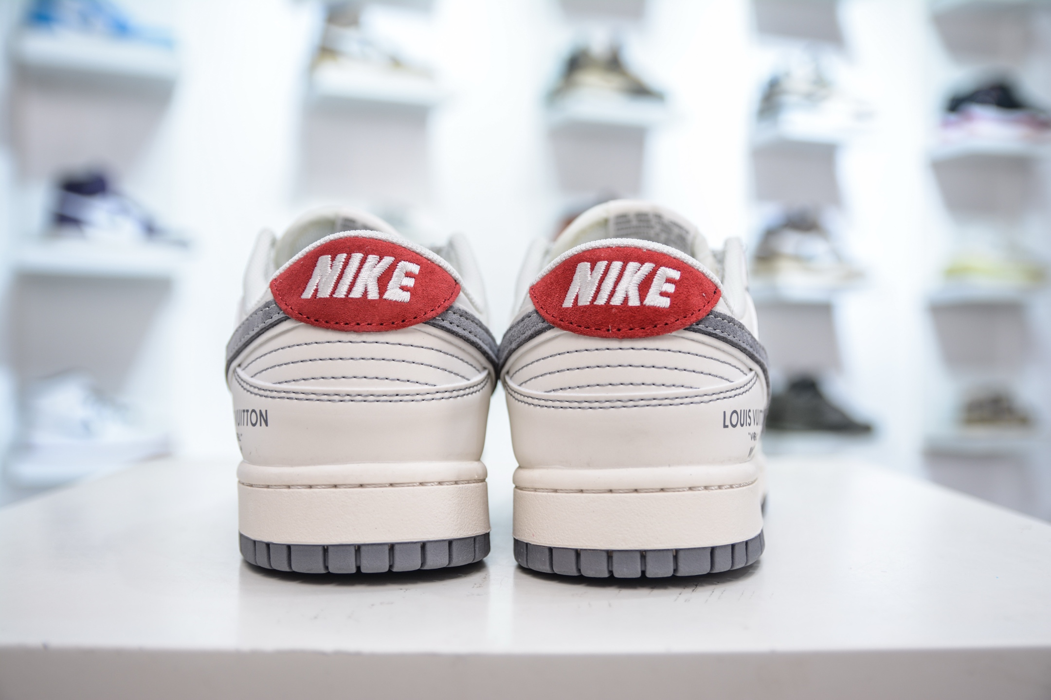 Nike SB Dunk Low x Louis Vuitton White Grey Red - Premium Collaboration 2 i1751127566342 6918 0 1