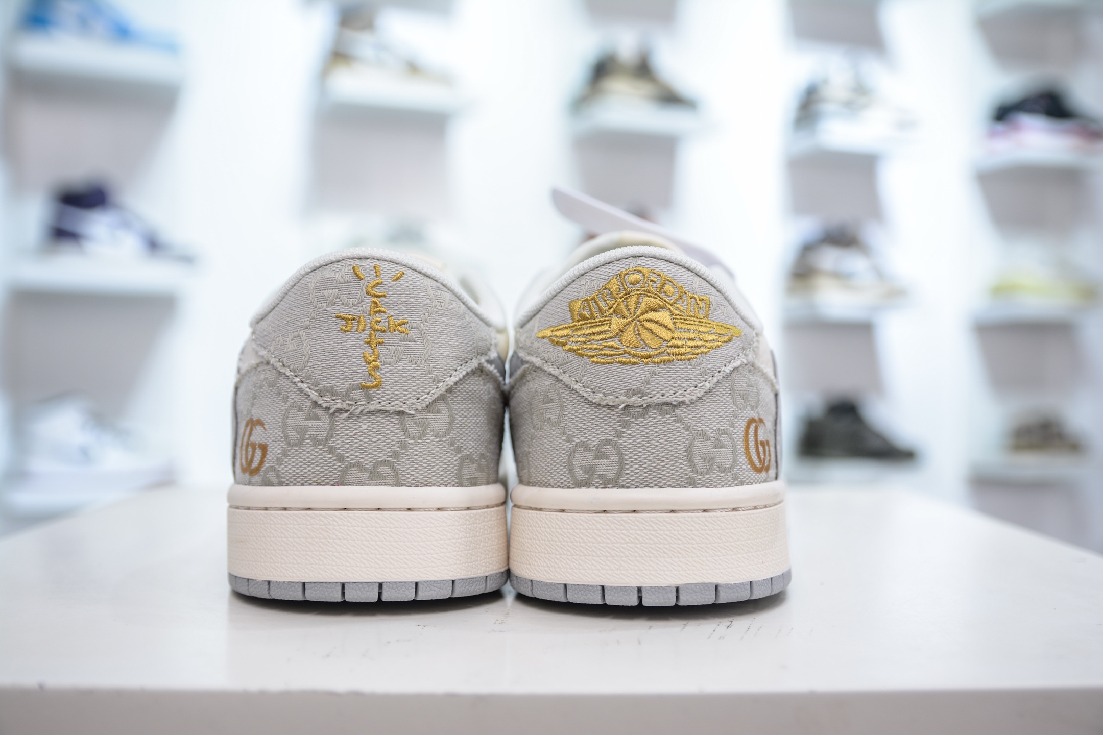 TS x Air Jordan x Gucci Air Jordan 1 Low - Grey Canvas Custom Sneakers 2 i1751127629394 978 0 1