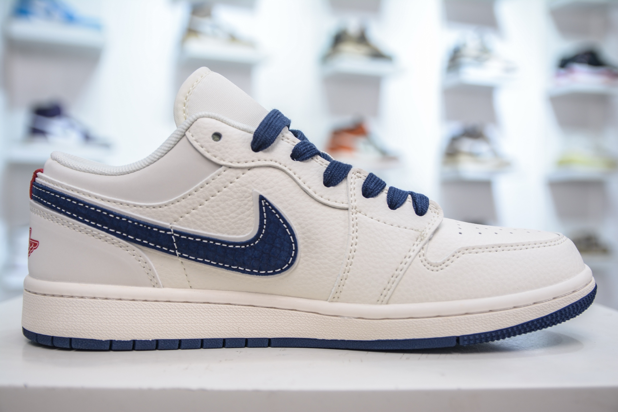 Air Jordan 1 Low x Louis Vuitton Custom Sneakers - White/Blue 4 i1751127674431 7249 0 2