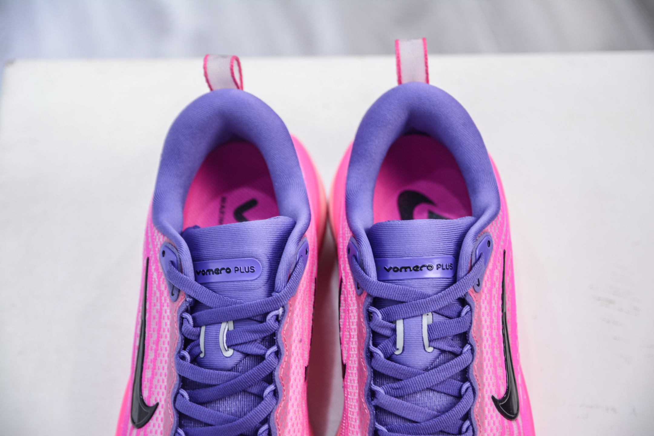 Nike Air Zoom Vomero PLUS Running Shoes - Ultimate Comfort and Performance 9 i1751127757280 7886 0 7