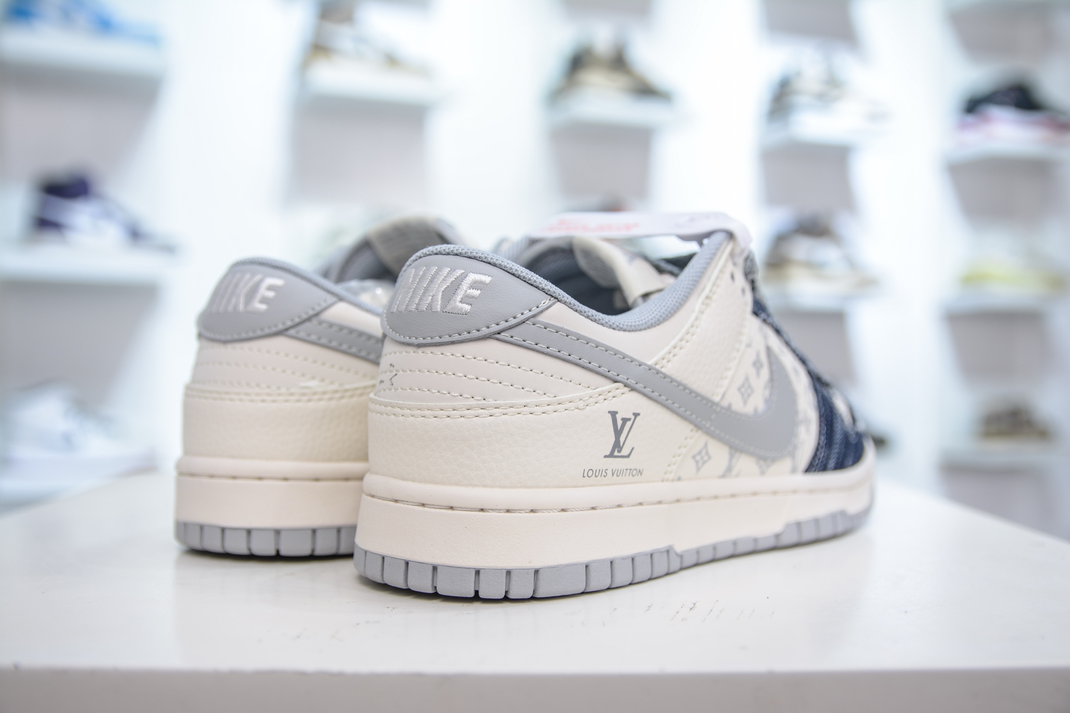 Nike SB Dunk Low x Louis Vuitton Denim Blue Sneakers, US Men's Sizes 7 i1751128349582 1362 0 5