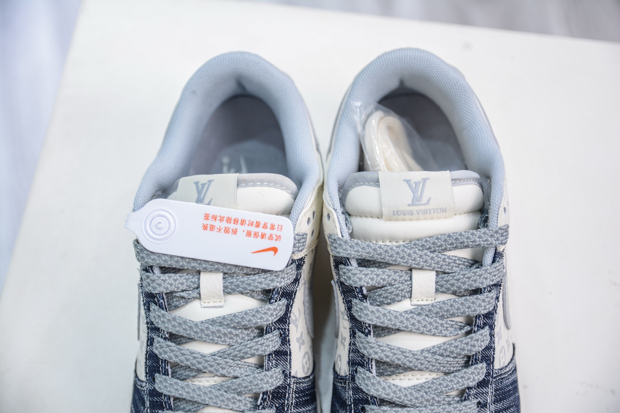 Nike SB Dunk Low x Louis Vuitton Denim Blue Sneakers, US Men's Sizes 9 i1751128349601 2915 0 7