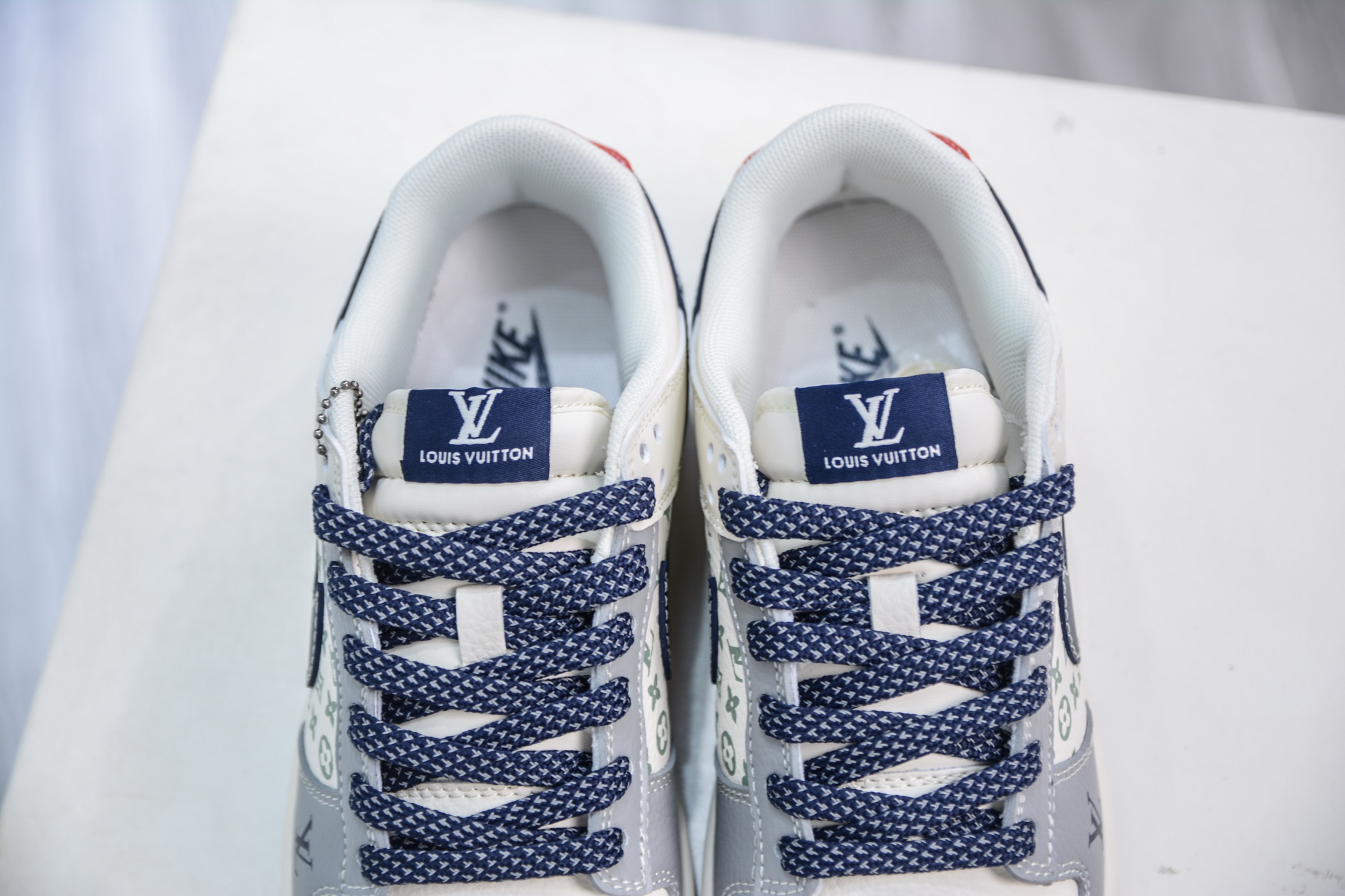 280 Nike SB Dunk Low x Louis Vuitton LV联名-灰白蓝 XX3168-161-Chinese UA Cheap High Quatity Brand Clothes Bags handbags Sneakers wholesale wholesaler seller from China Factory suppliers Fashion Clothing Shoes best Quality Beautiful Price 280 Nike SB Dunk Low x Louis Vuitton LV联名-灰白蓝 XX3168-161