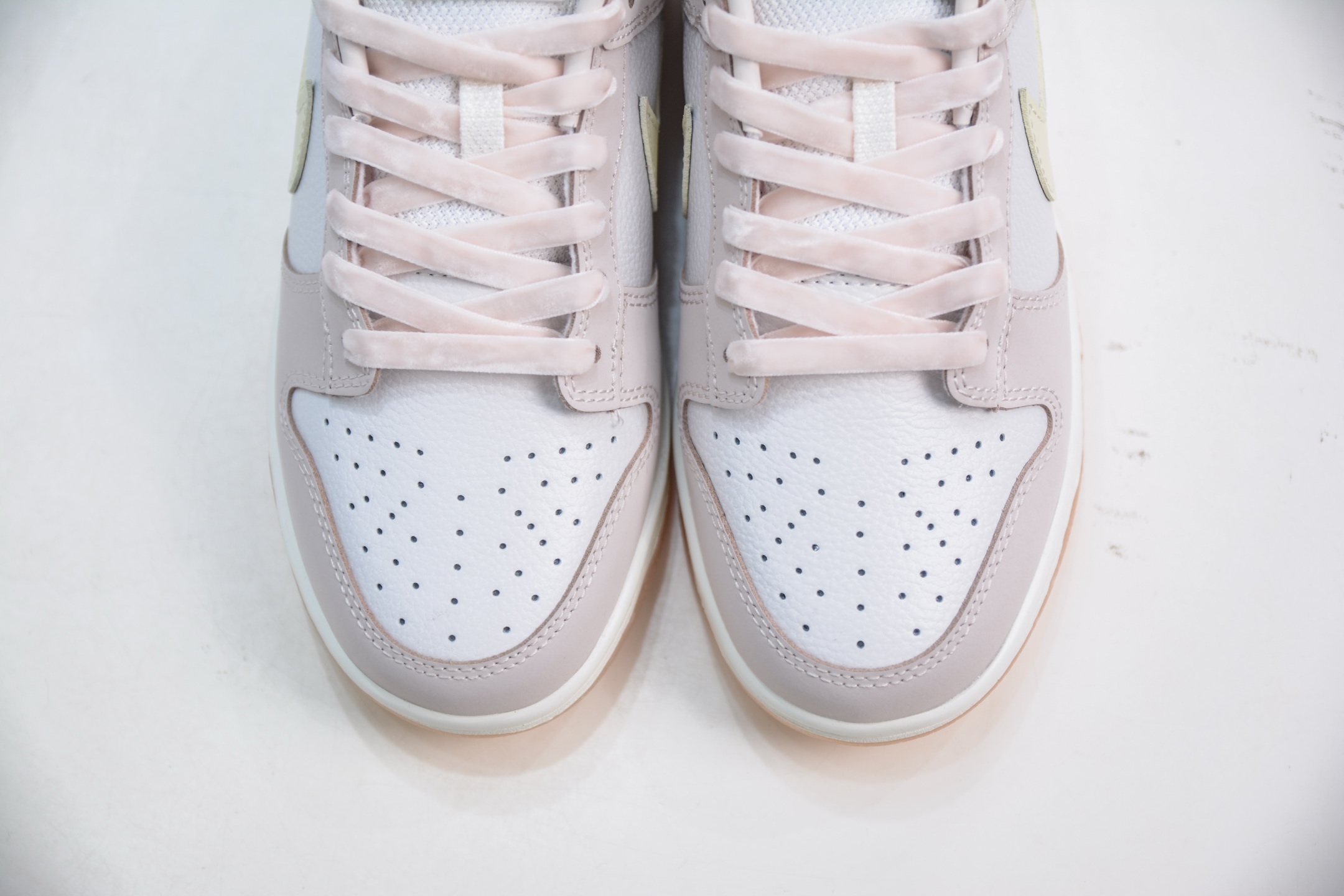 180 Nike Dunk Low 柔粉 FB7910-601-Chinese UA Cheap High Quatity Brand Clothes Bags handbags Sneakers wholesale wholesaler seller from China Factory suppliers Fashion Clothing Shoes best Quality Beautiful Price 180 Nike Dunk Low 柔粉 FB7910-601