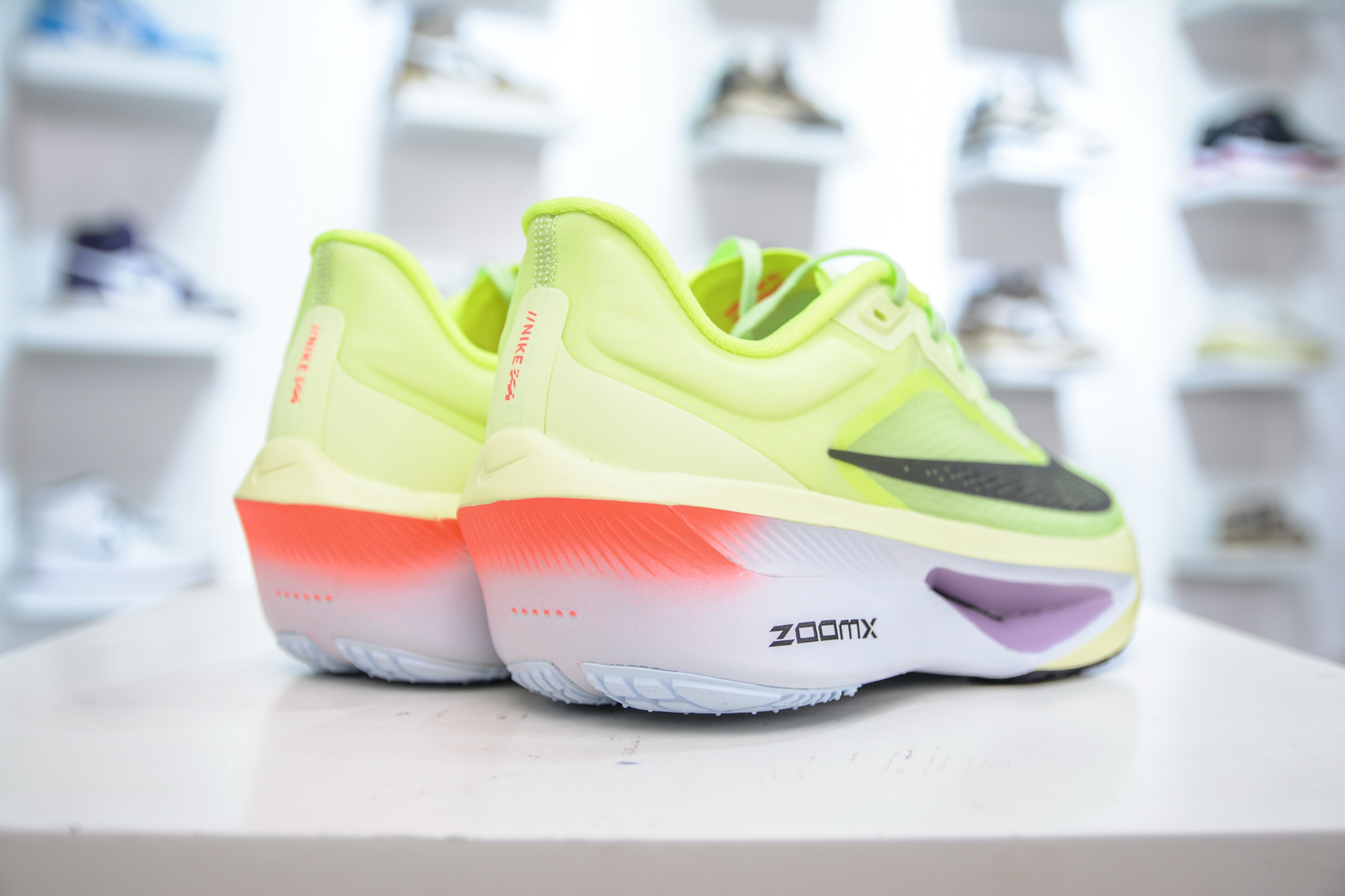 220 Nike Zoom Fly 6 耐克超弹轻盈跑步鞋 FN8454-701-Chinese UA Cheap High Quatity Brand Clothes Bags handbags Sneakers wholesale wholesaler seller from China Factory suppliers Fashion Clothing Shoes best Quality Beautiful Price 220 Nike Zoom Fly 6 耐克超弹轻盈跑步鞋 FN8454-701