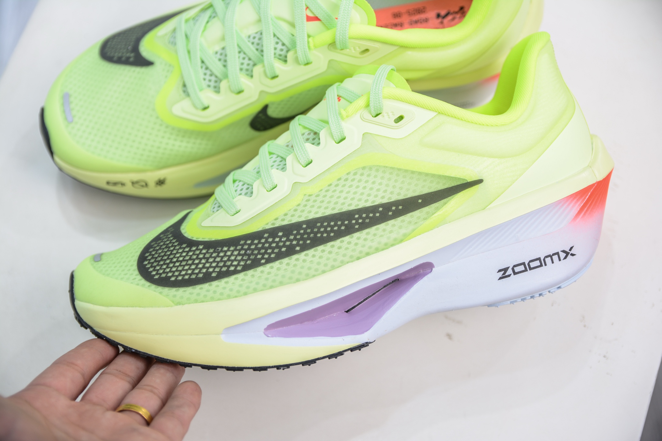 220 Nike Zoom Fly 6 耐克超弹轻盈跑步鞋 FN8454-701-Chinese UA Cheap High Quatity Brand Clothes Bags handbags Sneakers wholesale wholesaler seller from China Factory suppliers Fashion Clothing Shoes best Quality Beautiful Price 220 Nike Zoom Fly 6 耐克超弹轻盈跑步鞋 FN8454-701