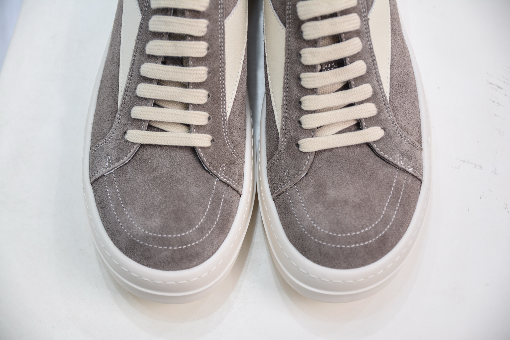 400 RO欧文斯Rickowens 侵权vans 款 纯原天花板,-Chinese UA Cheap High Quatity Brand Clothes Bags handbags Sneakers wholesale wholesaler seller from China Factory suppliers Fashion Clothing Shoes best Quality Beautiful Price 400 RO欧文斯Rickowens 侵权vans 款 纯原天花板,