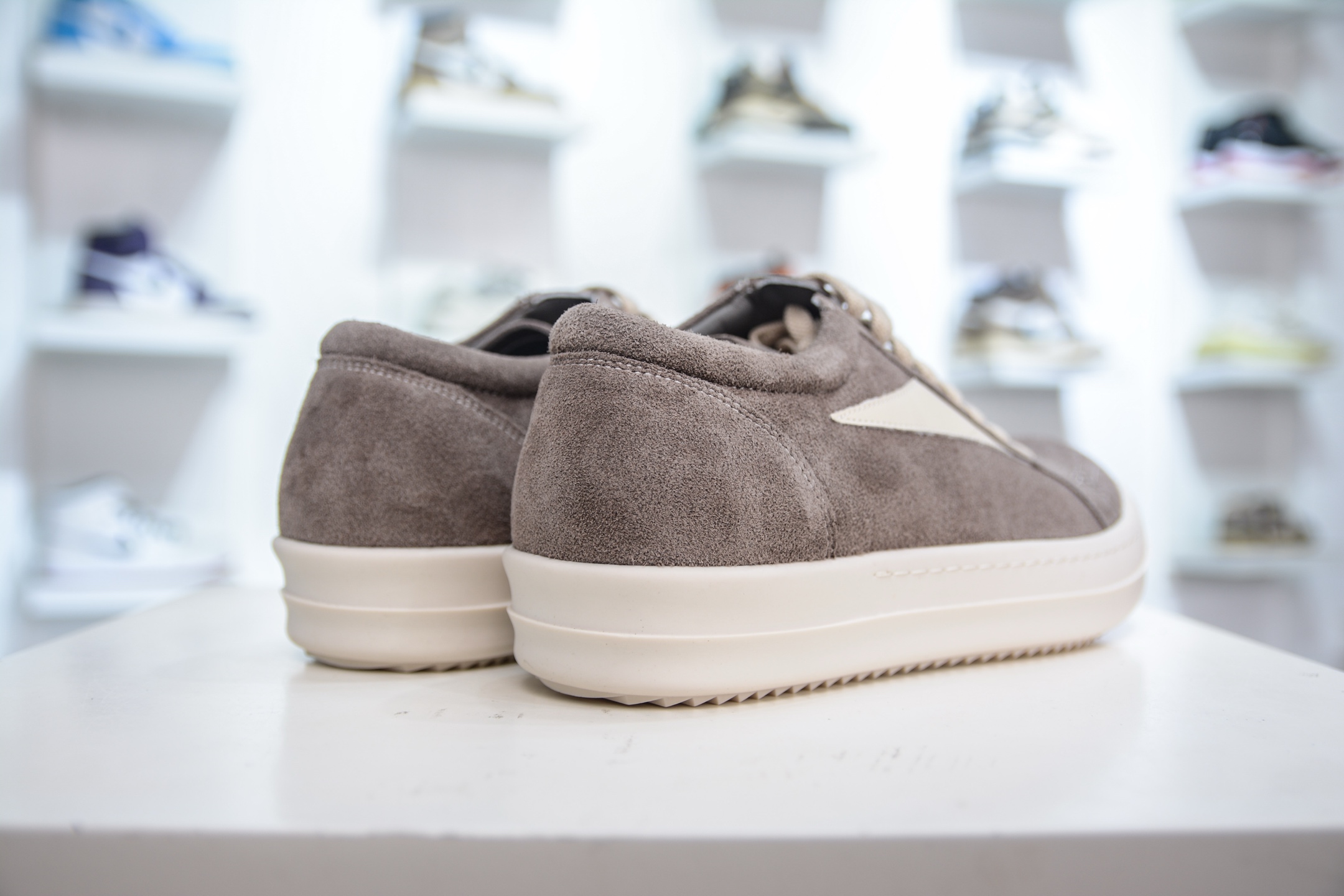 400 RO欧文斯Rickowens 侵权vans 款 纯原天花板,-Chinese UA Cheap High Quatity Brand Clothes Bags handbags Sneakers wholesale wholesaler seller from China Factory suppliers Fashion Clothing Shoes best Quality Beautiful Price 400 RO欧文斯Rickowens 侵权vans 款 纯原天花板,