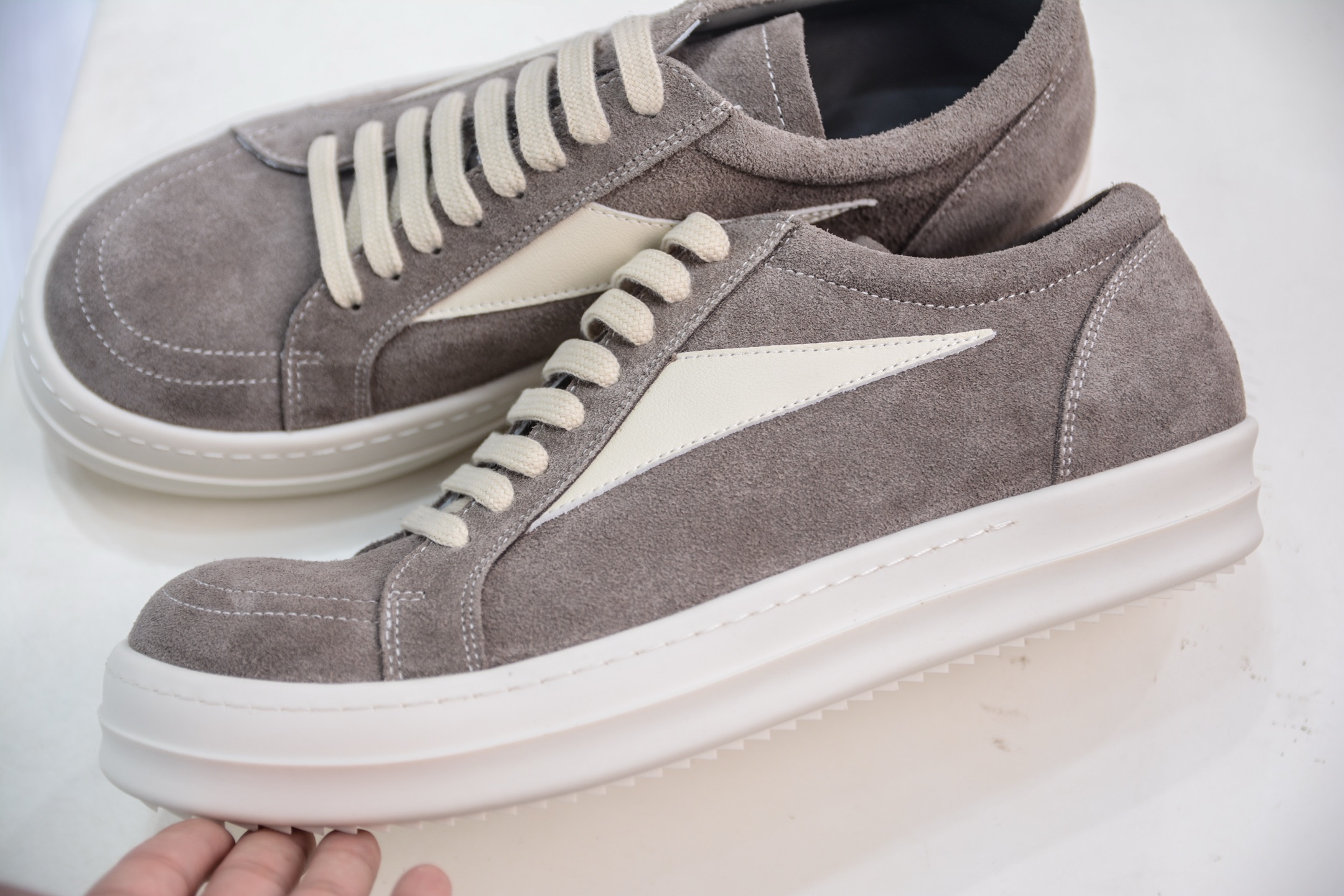 400 RO欧文斯Rickowens 侵权vans 款 纯原天花板,-Chinese UA Cheap High Quatity Brand Clothes Bags handbags Sneakers wholesale wholesaler seller from China Factory suppliers Fashion Clothing Shoes best Quality Beautiful Price 400 RO欧文斯Rickowens 侵权vans 款 纯原天花板,