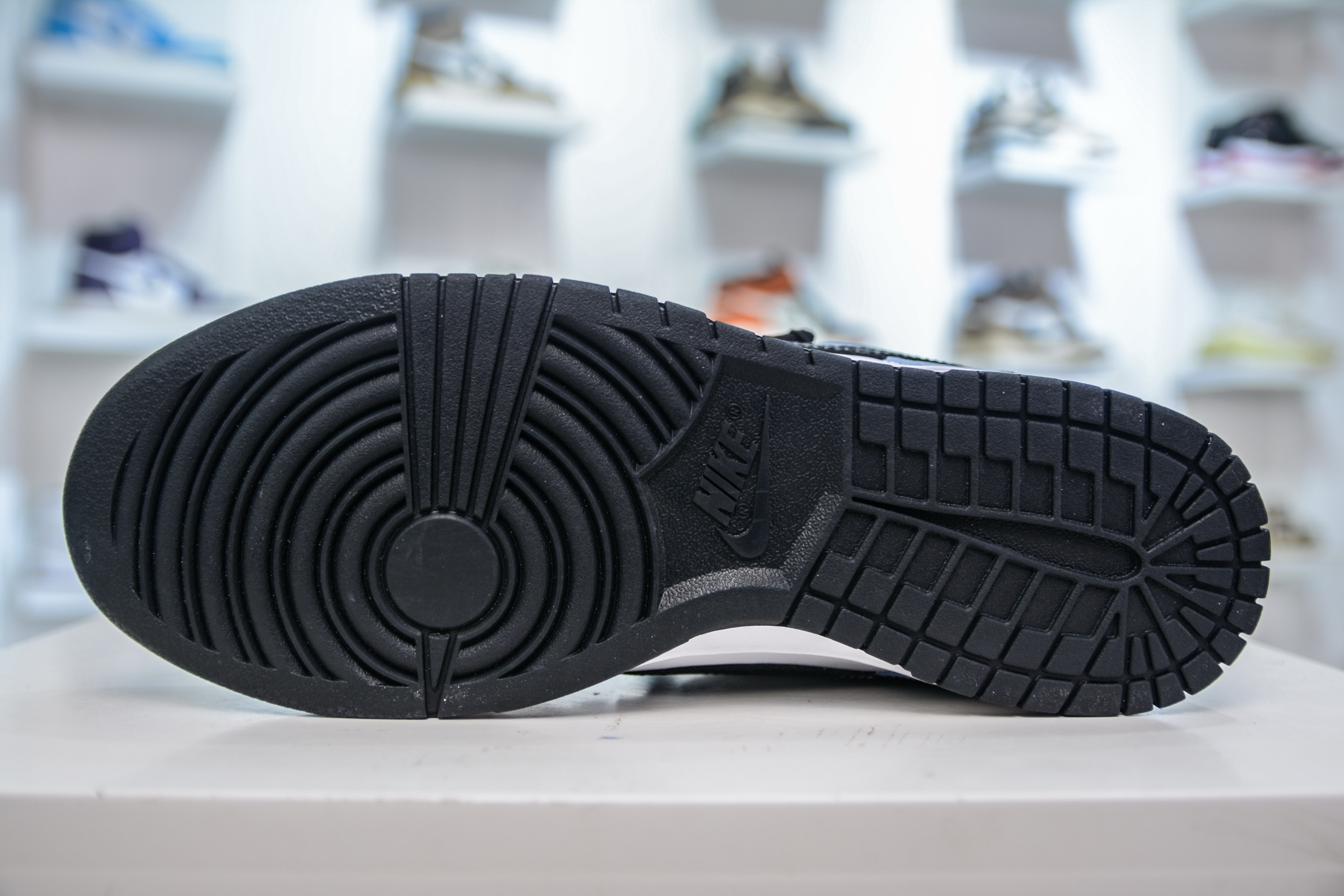 280 优势主推好价 YC纯原 Nike Dunk Low 山海经 赢鱼 黑白蓝 DD1503-101-Chinese UA Cheap High Quatity Brand Clothes Bags handbags Sneakers wholesale wholesaler seller from China Factory suppliers Fashion Clothing Shoes best Quality Beautiful Price 280 优势主推好价 YC纯原 Nike Dunk Low 山海经 赢鱼 黑白蓝 DD1503-101