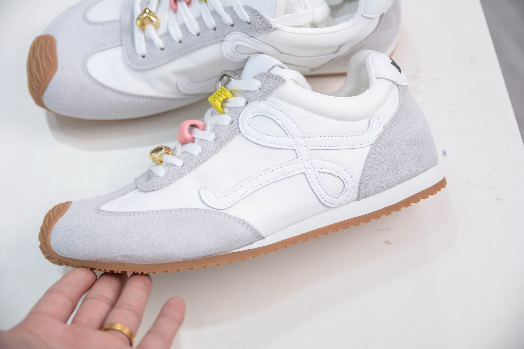 210 罗意威Loewe Ballet Runner 2.0 Sneakers 芭蕾舞2.0系列阿甘复古风德训薄底百搭休闲运动鞋-Chinese UA Cheap High Quatity Brand Clothes Bags handbags Sneakers wholesale wholesaler seller from China Factory suppliers Fashion Clothing Shoes best Quality Beautiful Price 210 罗意威Loewe Ballet Runner 2.0 Sneakers 芭蕾舞2.0系列阿甘复古风德训薄底百搭休闲运动鞋