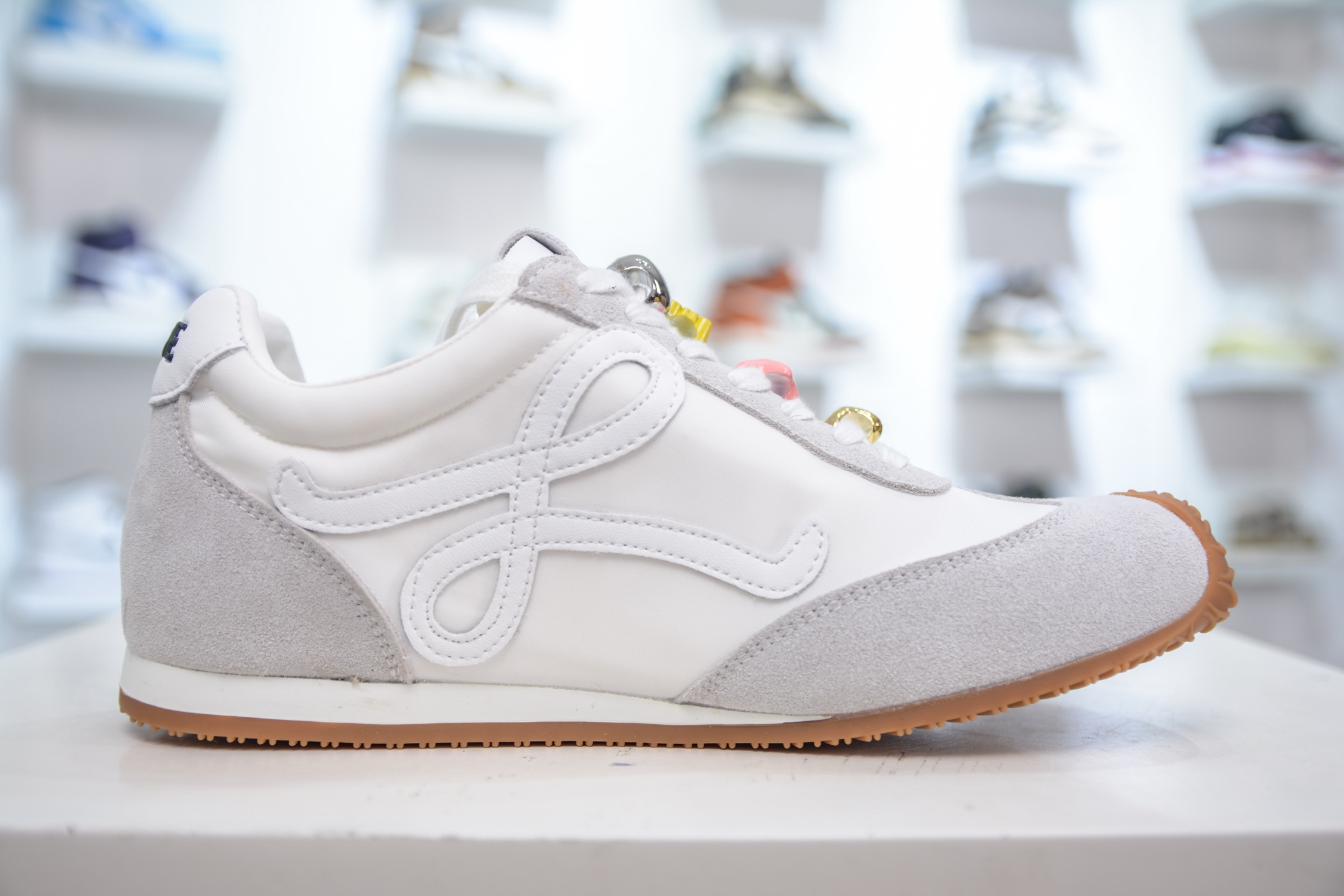 210 罗意威Loewe Ballet Runner 2.0 Sneakers 芭蕾舞2.0系列阿甘复古风德训薄底百搭休闲运动鞋-Chinese UA Cheap High Quatity Brand Clothes Bags handbags Sneakers wholesale wholesaler seller from China Factory suppliers Fashion Clothing Shoes best Quality Beautiful Price 210 罗意威Loewe Ballet Runner 2.0 Sneakers 芭蕾舞2.0系列阿甘复古风德训薄底百搭休闲运动鞋