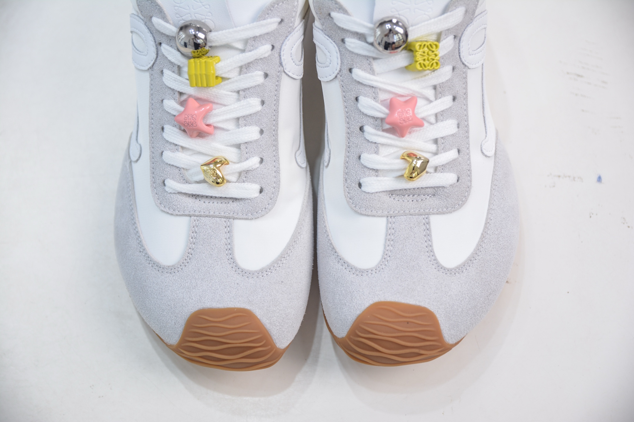 210 罗意威Loewe Ballet Runner 2.0 Sneakers 芭蕾舞2.0系列阿甘复古风德训薄底百搭休闲运动鞋-Chinese UA Cheap High Quatity Brand Clothes Bags handbags Sneakers wholesale wholesaler seller from China Factory suppliers Fashion Clothing Shoes best Quality Beautiful Price 210 罗意威Loewe Ballet Runner 2.0 Sneakers 芭蕾舞2.0系列阿甘复古风德训薄底百搭休闲运动鞋