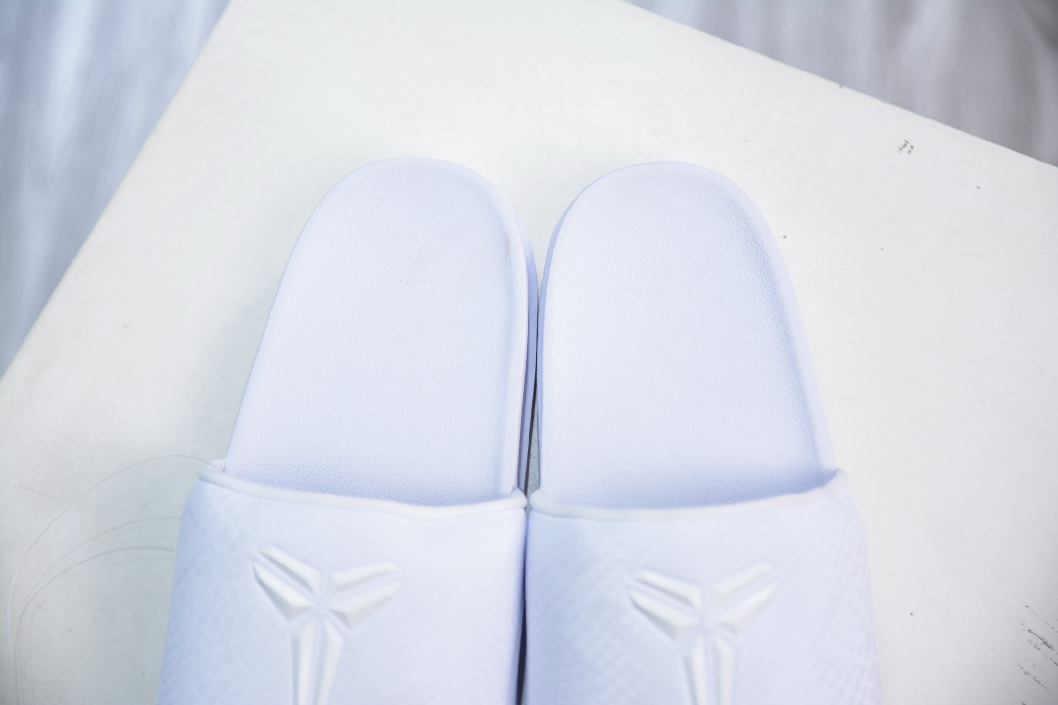 Nike Kobe Offcourt Slide: Comfort & Style for Men and Women 9 i1751295677781 5580 0 7