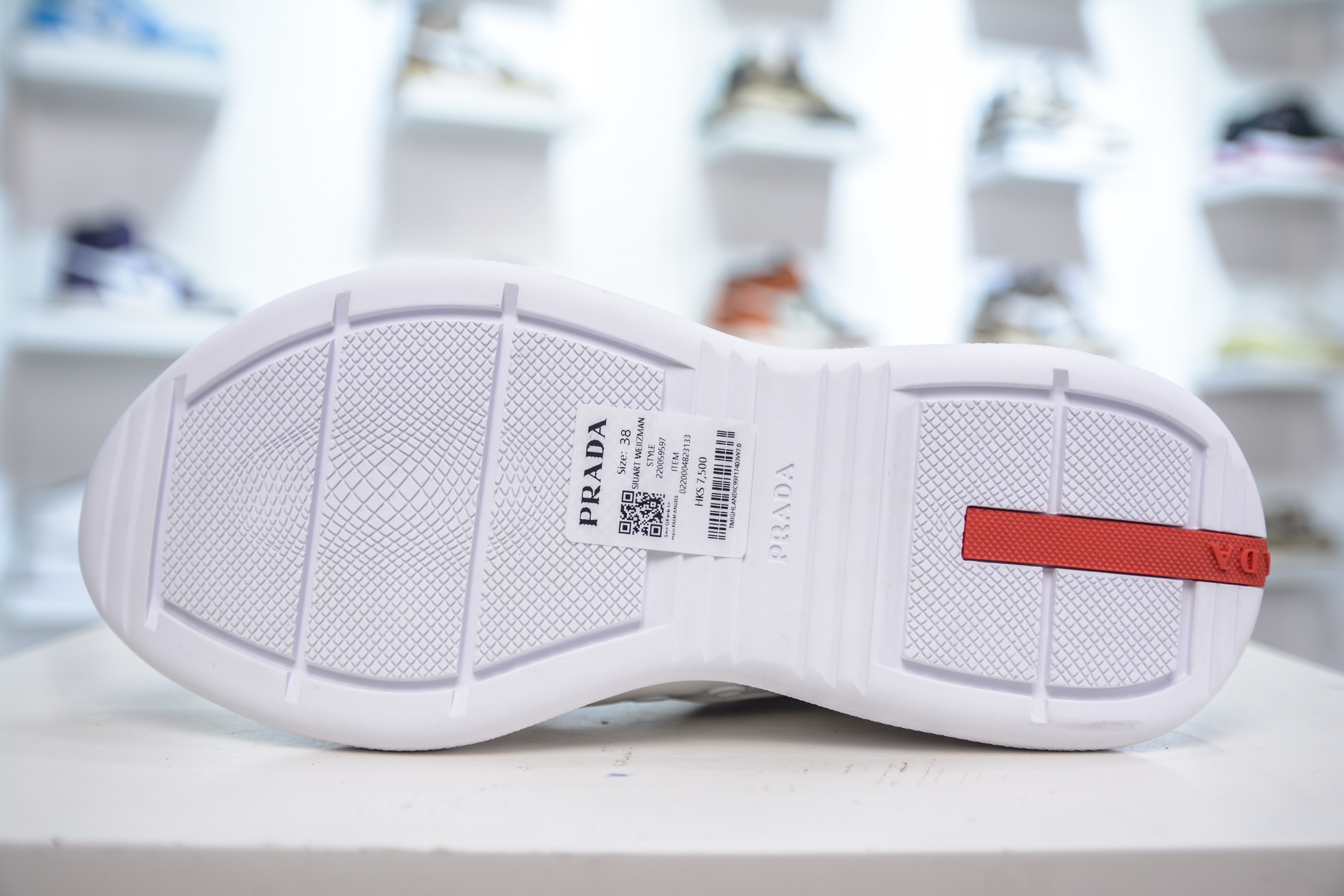 Prada Trainer Sneakers - Italian Leather, Comfortable Fit, Original Packaging 5 i1751295805004 8999 0 4