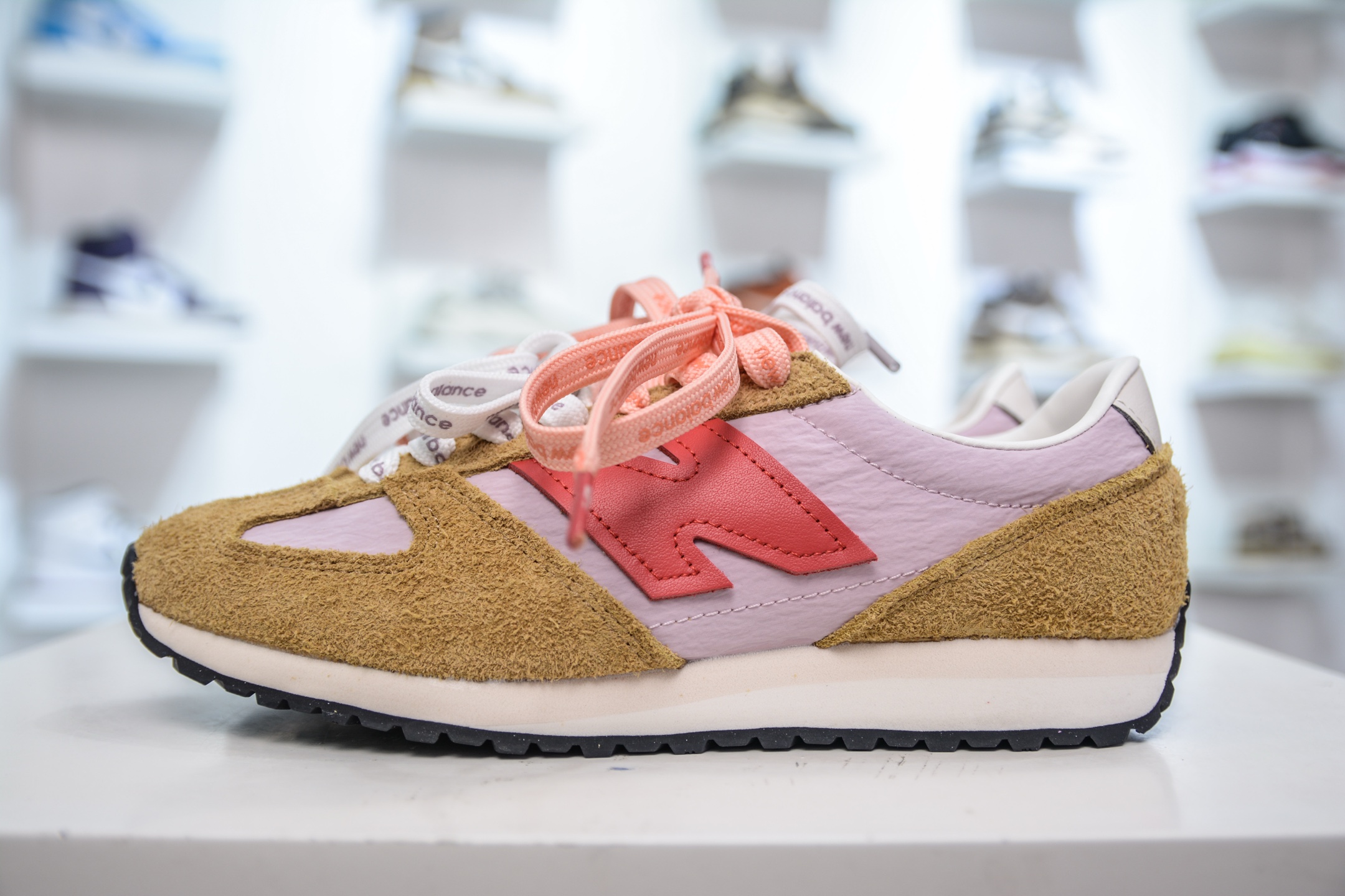 New Balance 471 Women's Lifestyle Sneaker - Breathable, Lightweight, Durable 1 i1751295879093 944 0 0