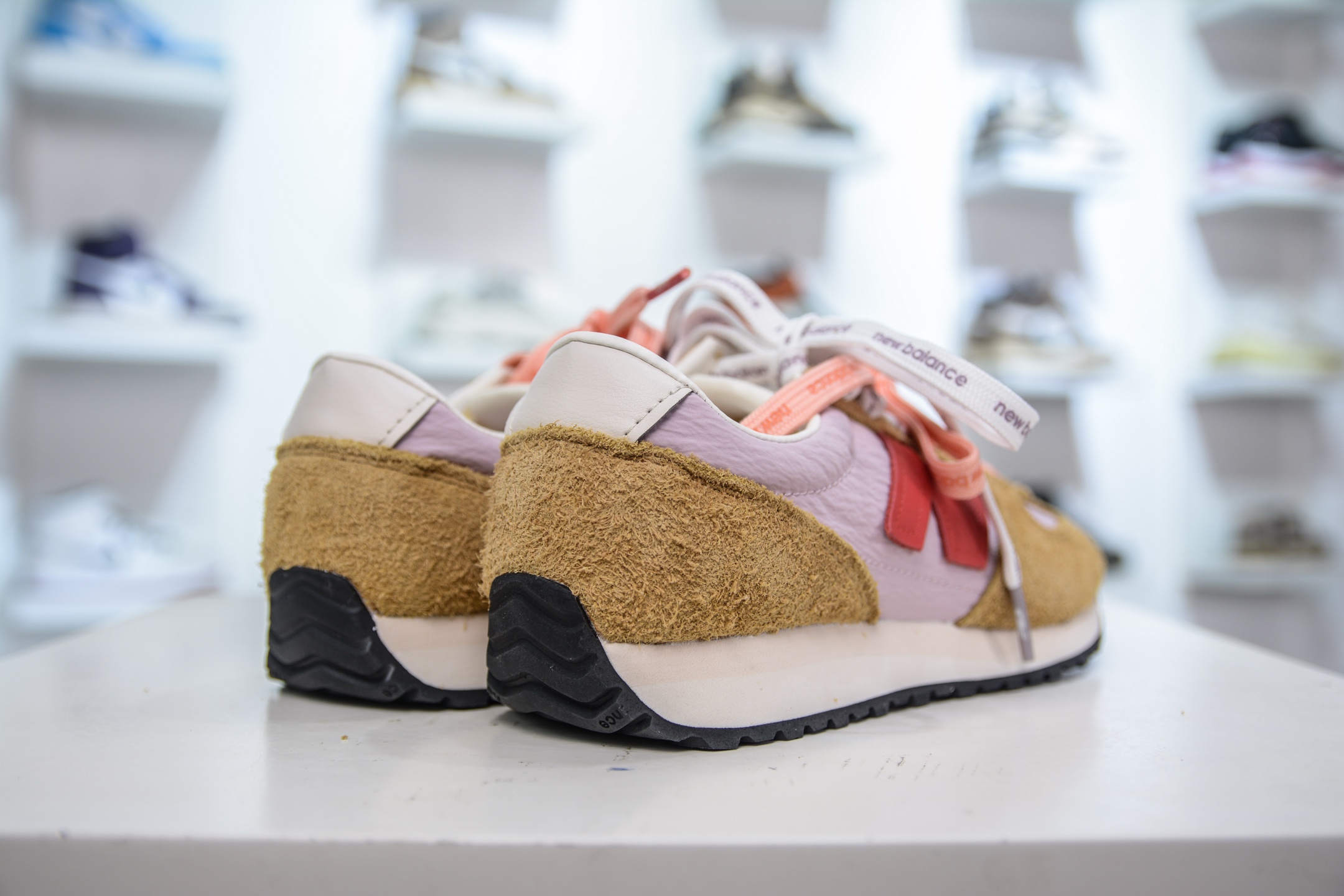 New Balance 471 Women's Lifestyle Sneaker - Breathable, Lightweight, Durable 6 i1751295879124 9561 0 5