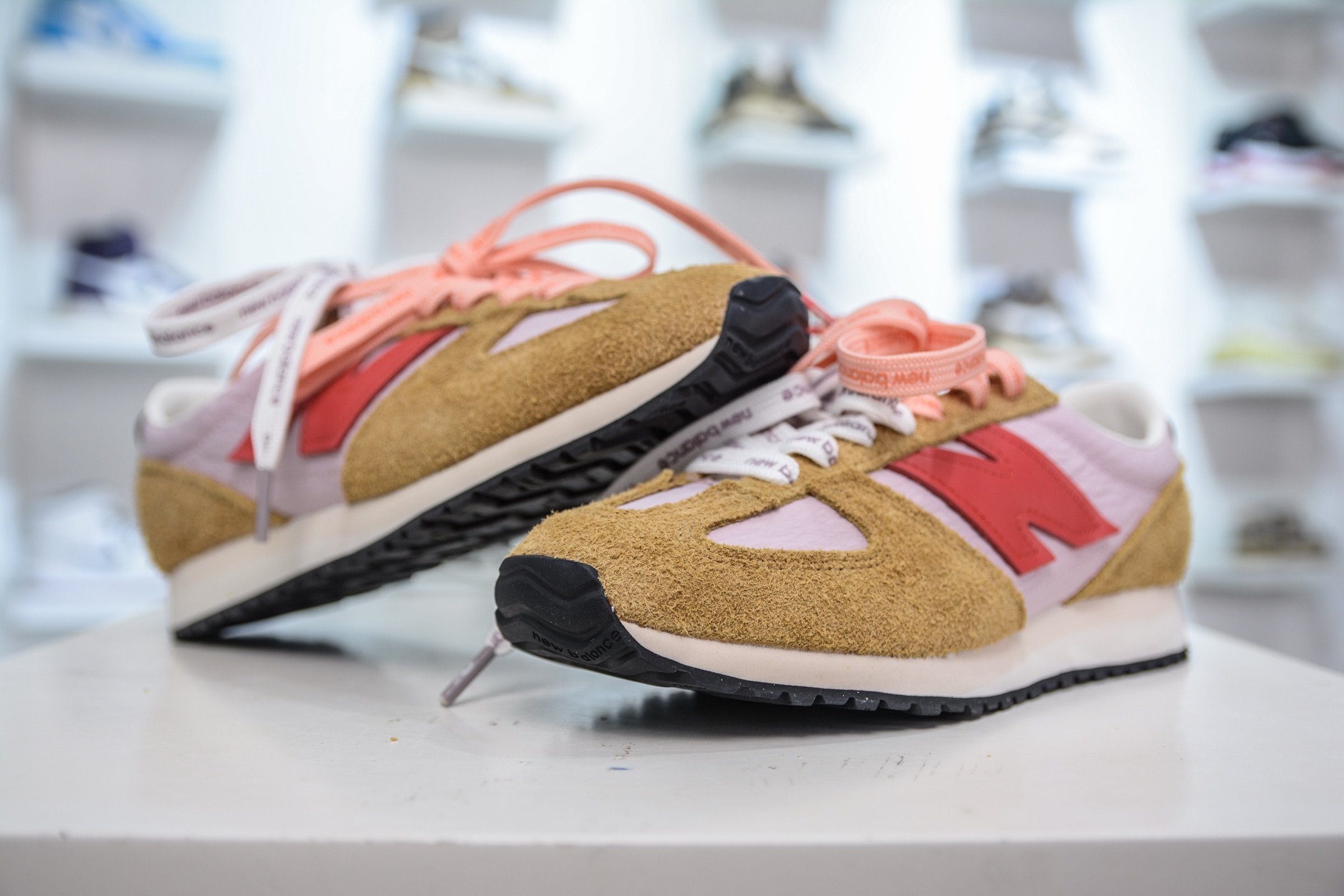 New Balance 471 Women's Lifestyle Sneaker - Breathable, Lightweight, Durable 4 i1751295880359 2567 0 3