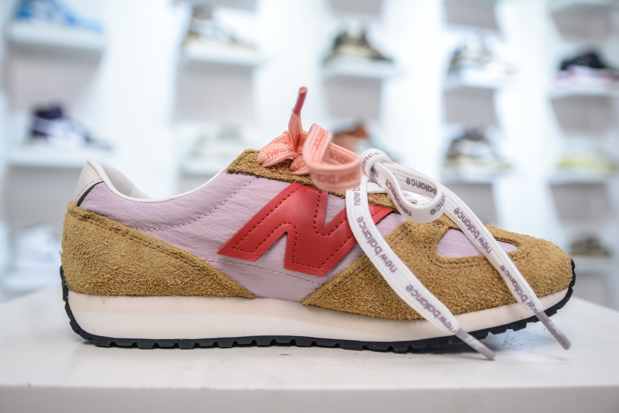 New Balance 471 Women's Lifestyle Sneaker - Breathable, Lightweight, Durable 3 i1751295880372 5888 0 2