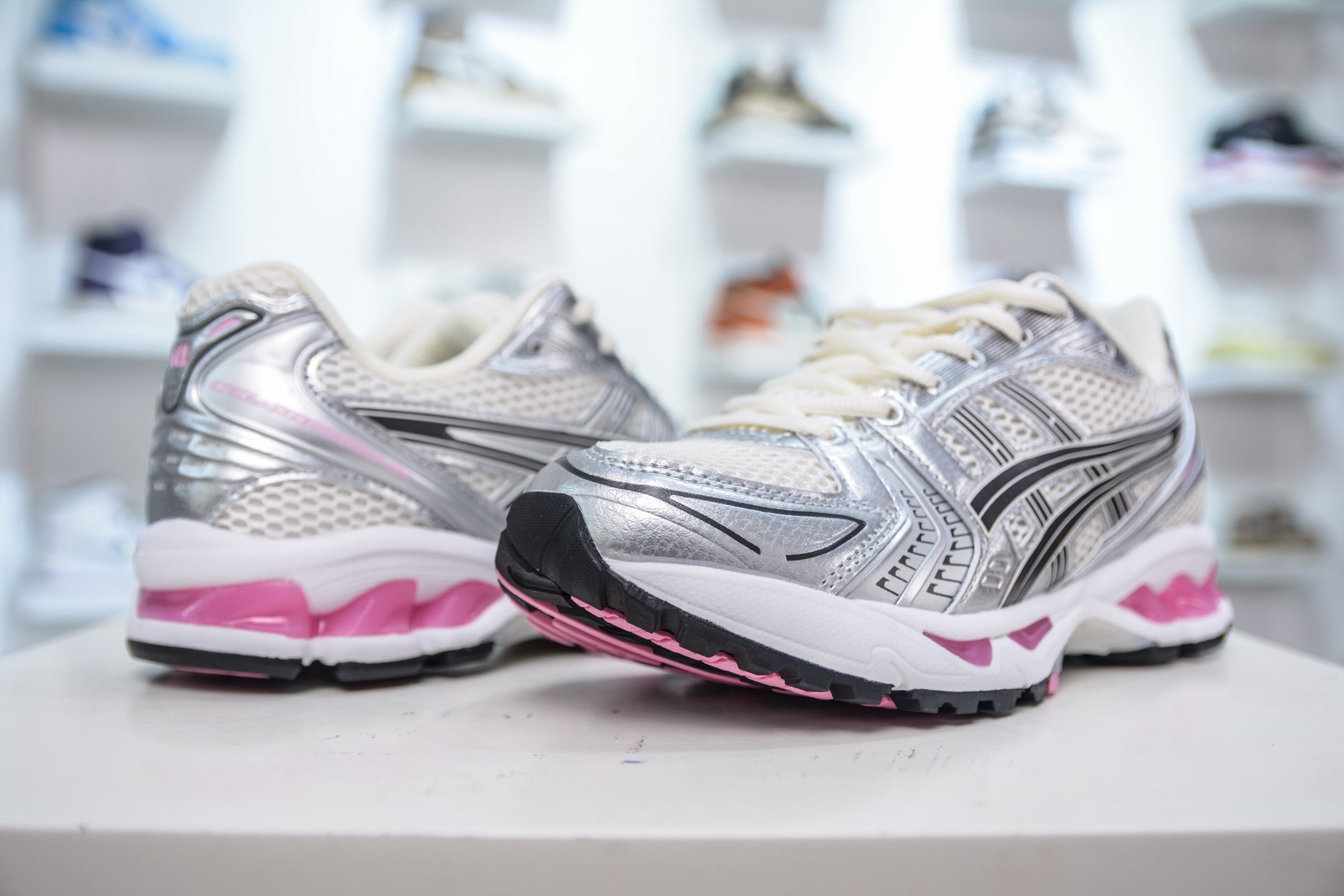 ASICS Gel-Kayano 14: Silver & White Lightweight Running Shoes 5 i1751295939360 7473 0 3