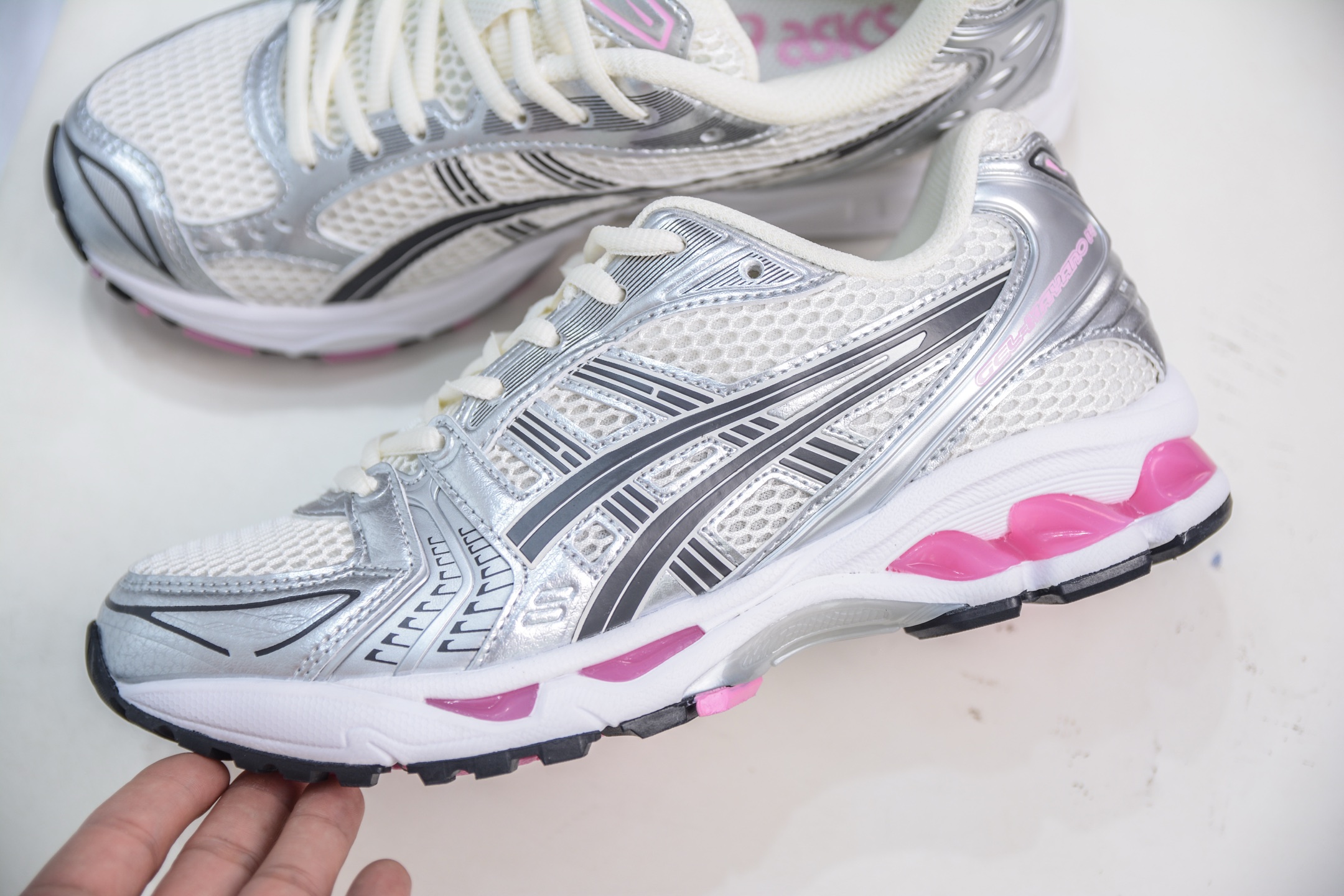 ASICS Gel-Kayano 14: Silver & White Lightweight Running Shoes 8 i1751295941176 330 0 6
