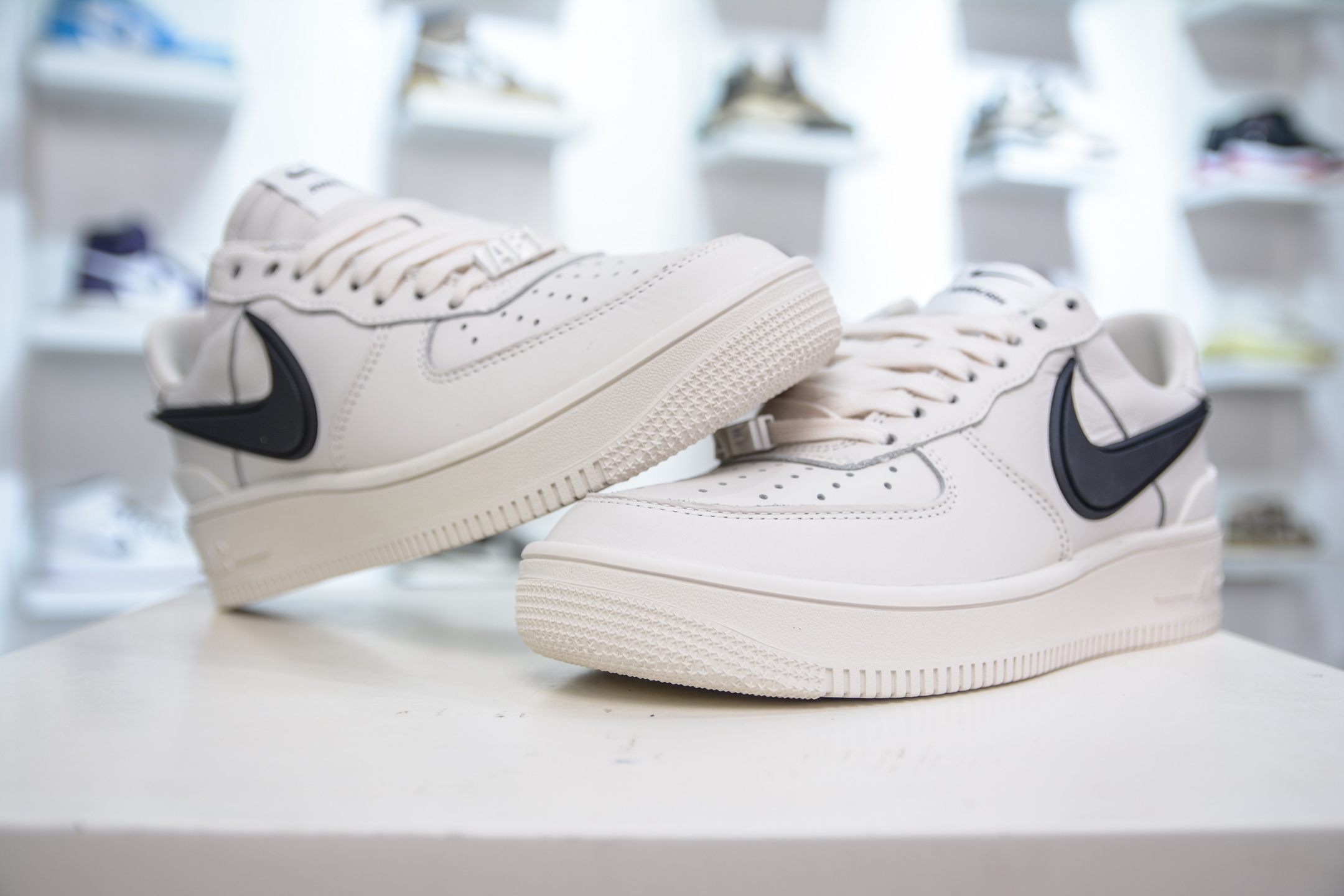 AMBUSH x NK Air Force 1 Low White Black Sneakers DV3464-002 4 i1751296141127 8537 0 3