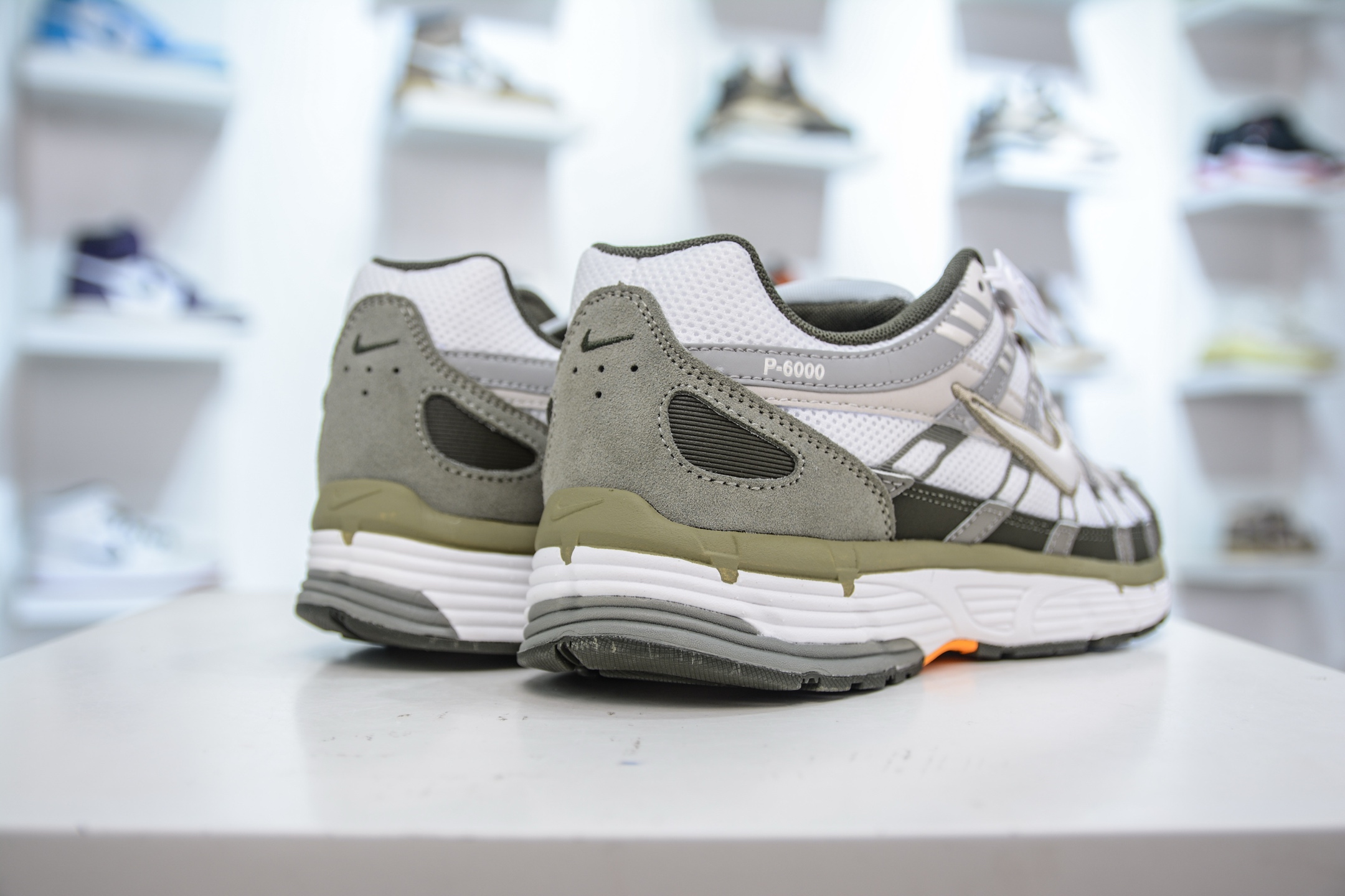 190 Nike Initiator Running 耐克INS 超火复古老爹跑鞋 IH0246-320-Chinese UA Cheap High Quatity Brand Clothes Bags handbags Sneakers wholesale wholesaler seller from China Factory suppliers Fashion Clothing Shoes best Quality Beautiful Price 190 Nike Initiator Running 耐克INS 超火复古老爹跑鞋 IH0246-320