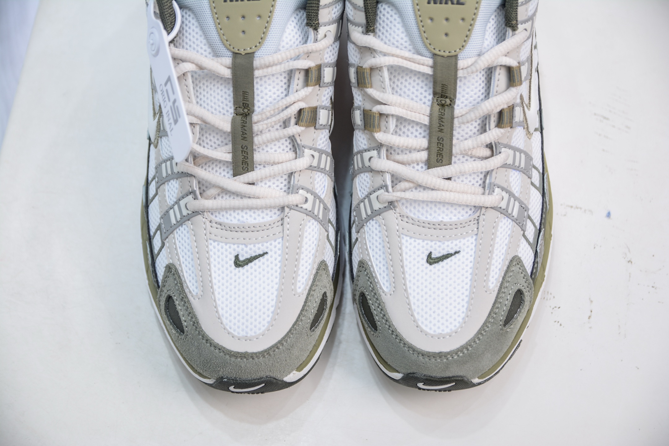 190 Nike Initiator Running 耐克INS 超火复古老爹跑鞋 IH0246-320-Chinese UA Cheap High Quatity Brand Clothes Bags handbags Sneakers wholesale wholesaler seller from China Factory suppliers Fashion Clothing Shoes best Quality Beautiful Price 190 Nike Initiator Running 耐克INS 超火复古老爹跑鞋 IH0246-320