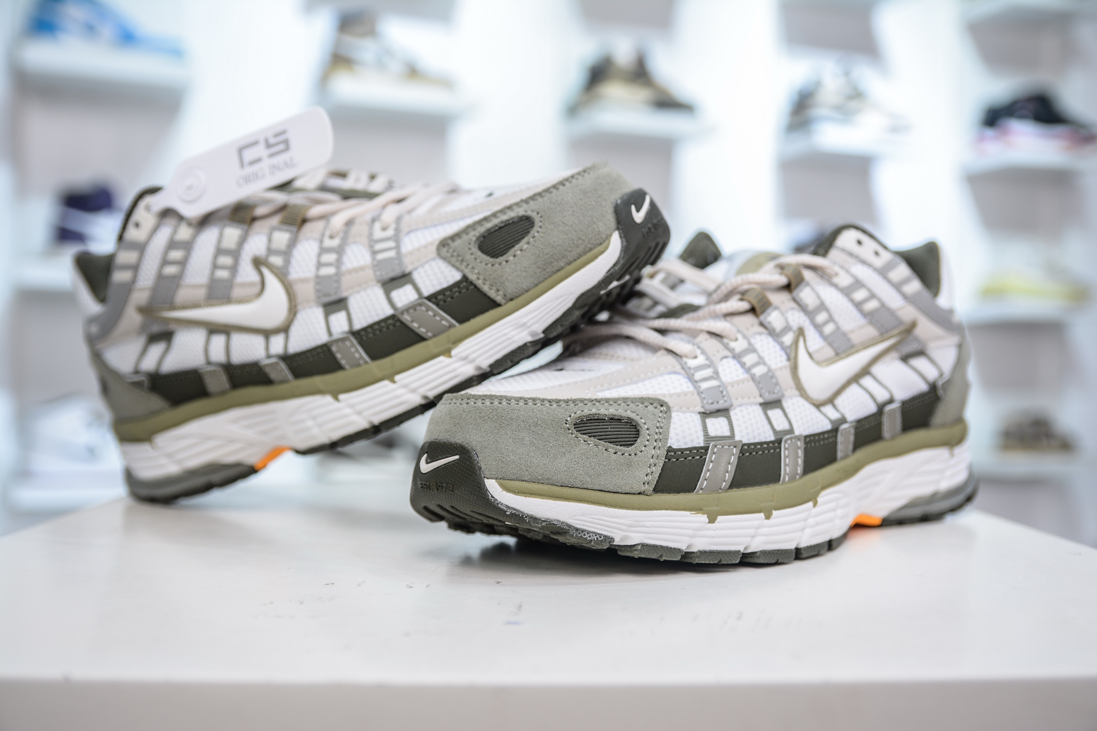 190 Nike Initiator Running 耐克INS 超火复古老爹跑鞋 IH0246-320-Chinese UA Cheap High Quatity Brand Clothes Bags handbags Sneakers wholesale wholesaler seller from China Factory suppliers Fashion Clothing Shoes best Quality Beautiful Price 190 Nike Initiator Running 耐克INS 超火复古老爹跑鞋 IH0246-320